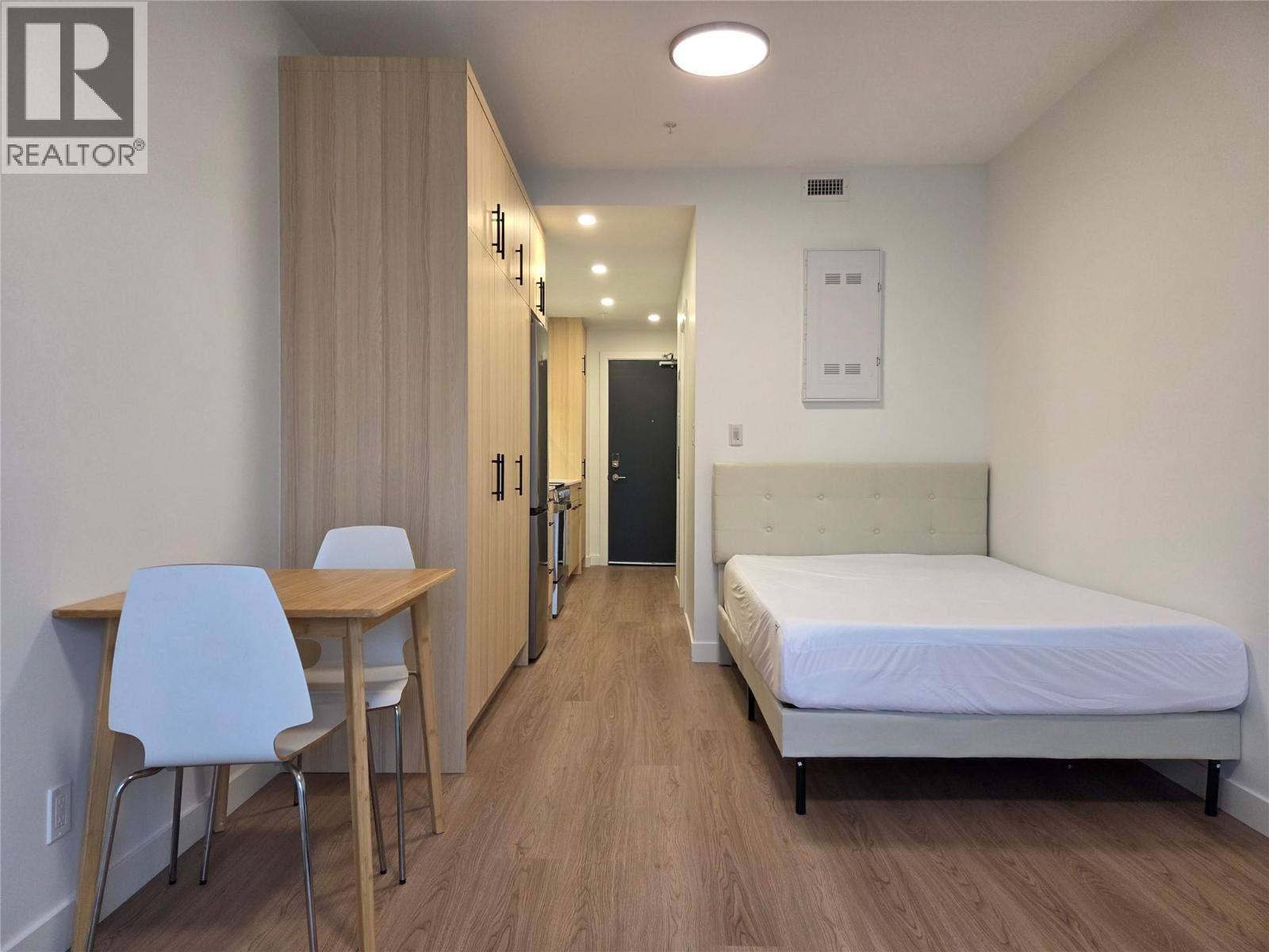 1380 Pridham Avenue Unit# 213, Kelowna, British Columbia  V1Y 6B9 - Photo 3 - 10372367