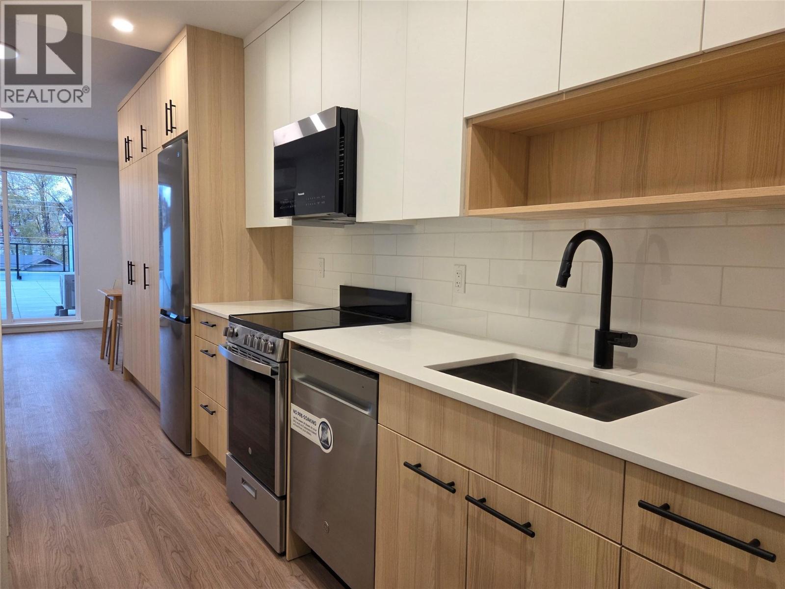 1380 Pridham Avenue Unit# 213, Kelowna, British Columbia  V1Y 6B9 - Photo 5 - 10372367