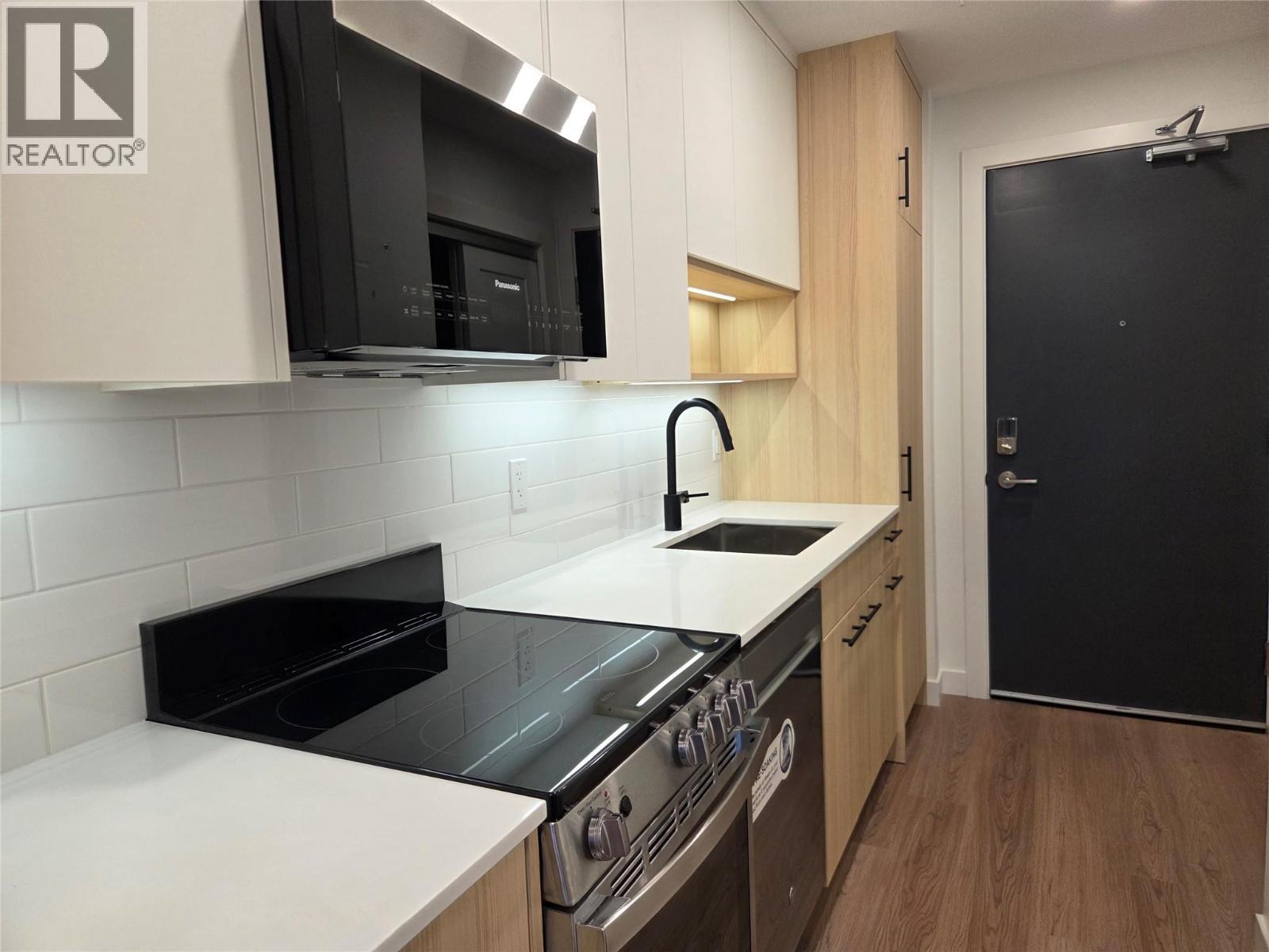 1380 Pridham Avenue Unit# 213, Kelowna, British Columbia  V1Y 6B9 - Photo 7 - 10372367