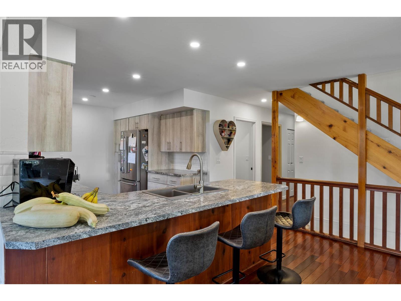 3060 Maquinna Road, Kamloops, British Columbia  V0E 3E1 - Photo 15 - 10372429