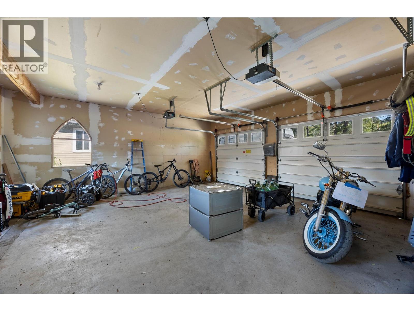 3060 Maquinna Road, Kamloops, British Columbia  V0E 3E1 - Photo 22 - 10372429