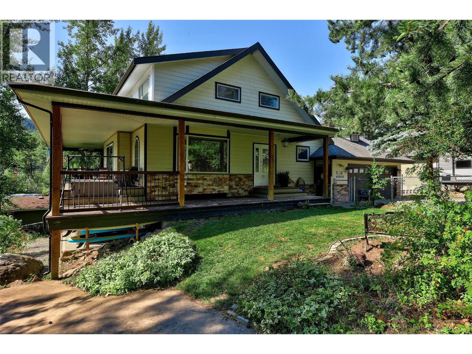 3060 Maquinna Road, Kamloops, British Columbia  V0E 3E1 - Photo 4 - 10372429