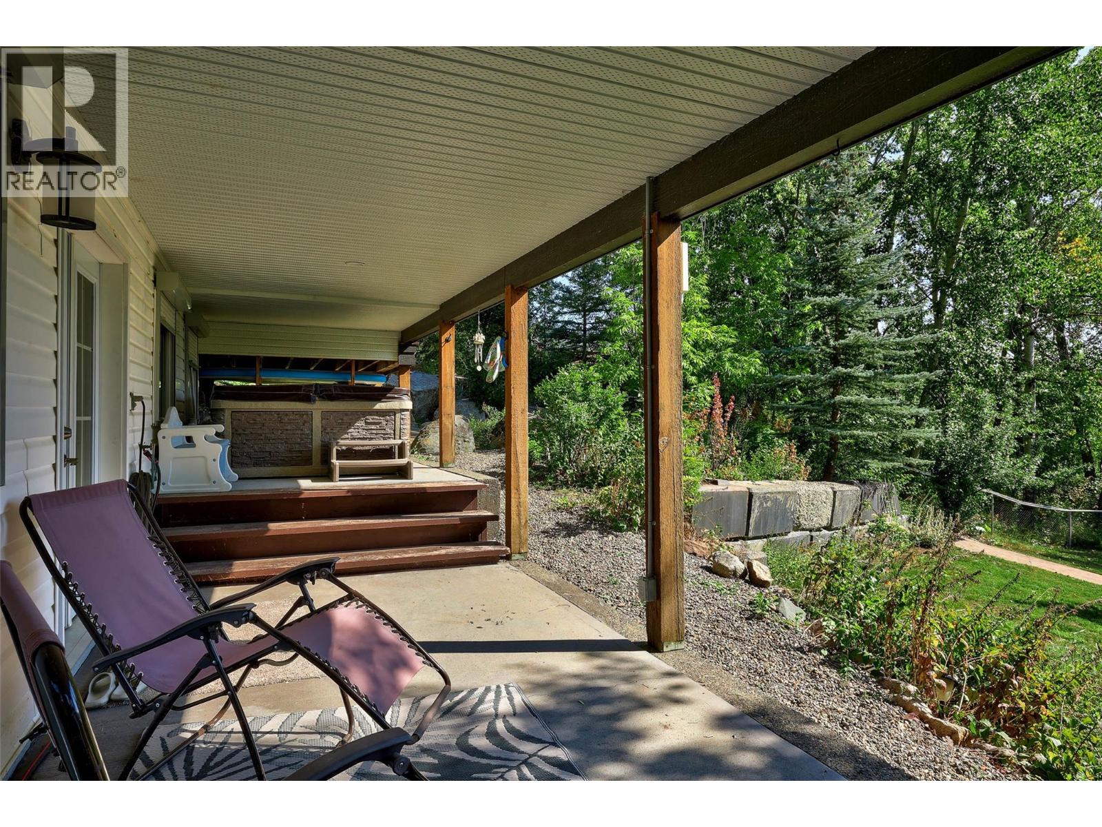 3060 Maquinna Road, Kamloops, British Columbia  V0E 3E1 - Photo 45 - 10372429