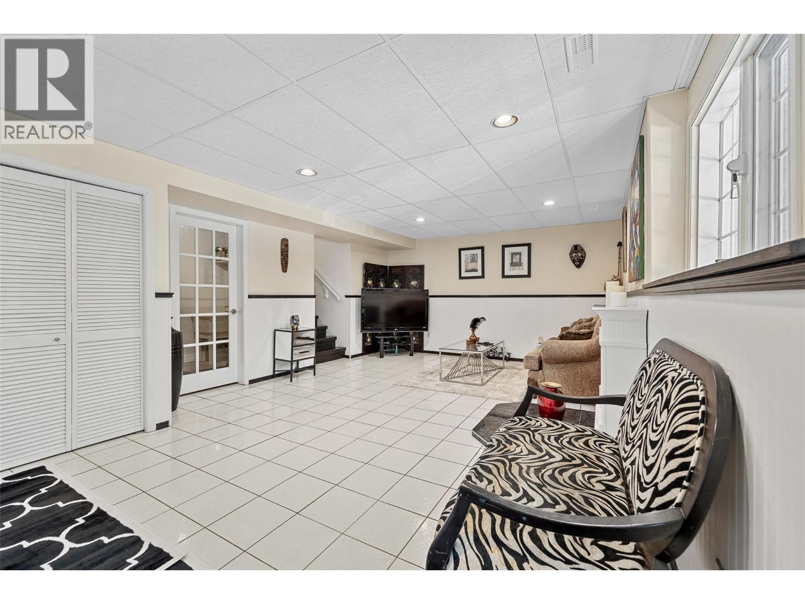 8765 Forsberg Road, Vernon, British Columbia  V1B 3M6 - Photo 29 - 10372318