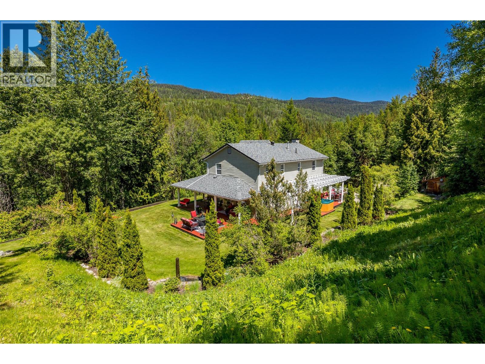 8765 Forsberg Road, Vernon, British Columbia  V1B 3M6 - Photo 39 - 10372318