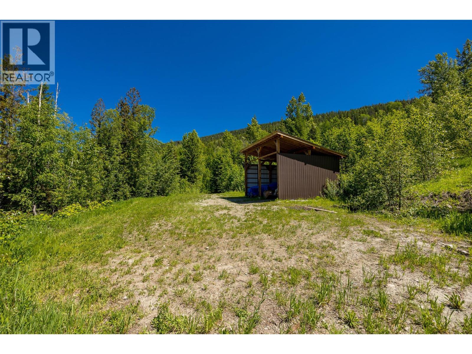 8765 Forsberg Road, Vernon, British Columbia  V1B 3M6 - Photo 45 - 10372318