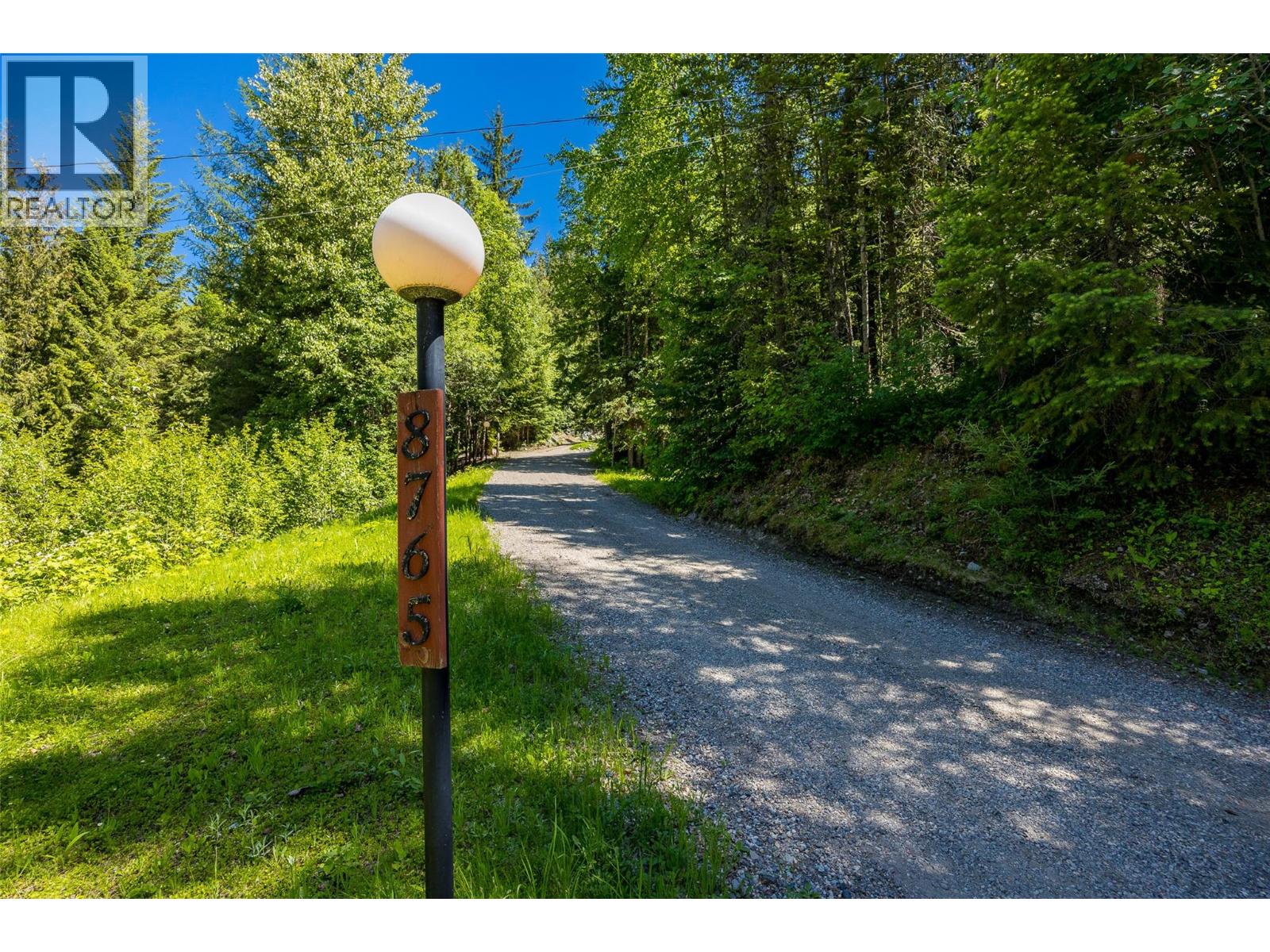 8765 Forsberg Road, Vernon, British Columbia  V1B 3M6 - Photo 48 - 10372318