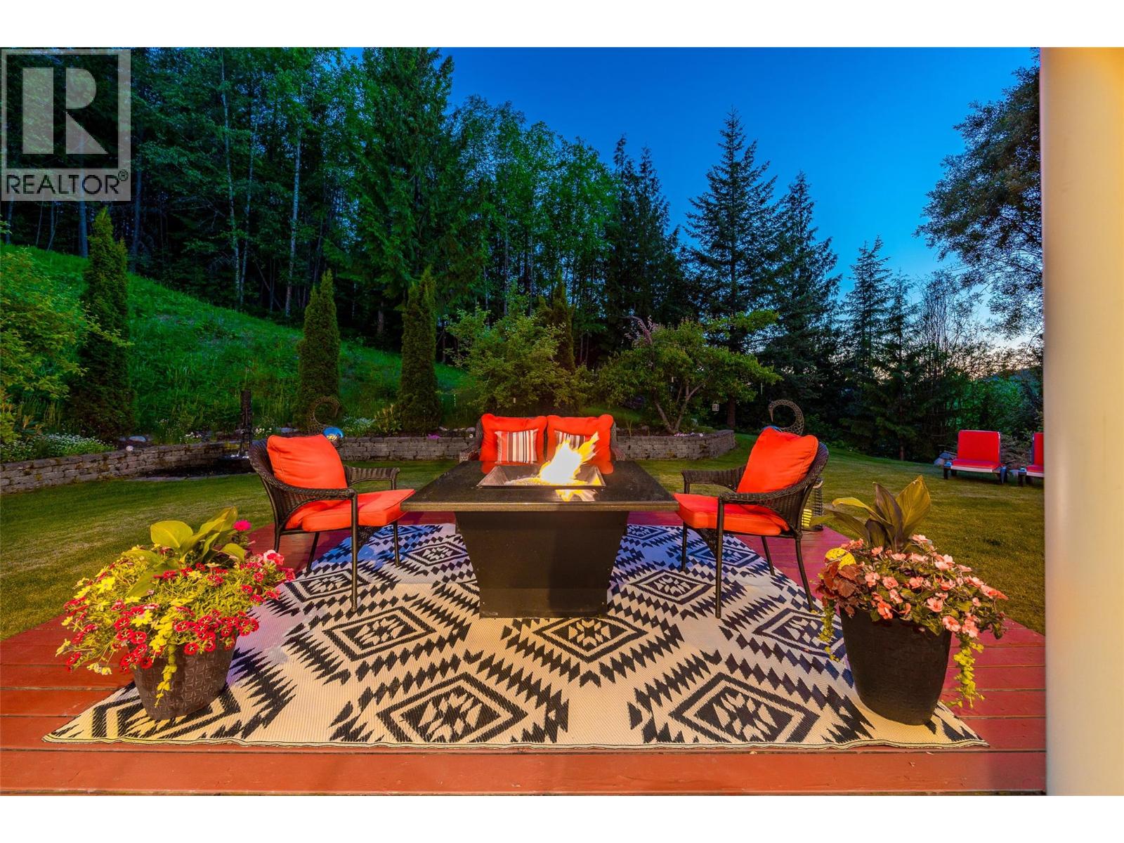8765 Forsberg Road, Vernon, British Columbia  V1B 3M6 - Photo 65 - 10372318