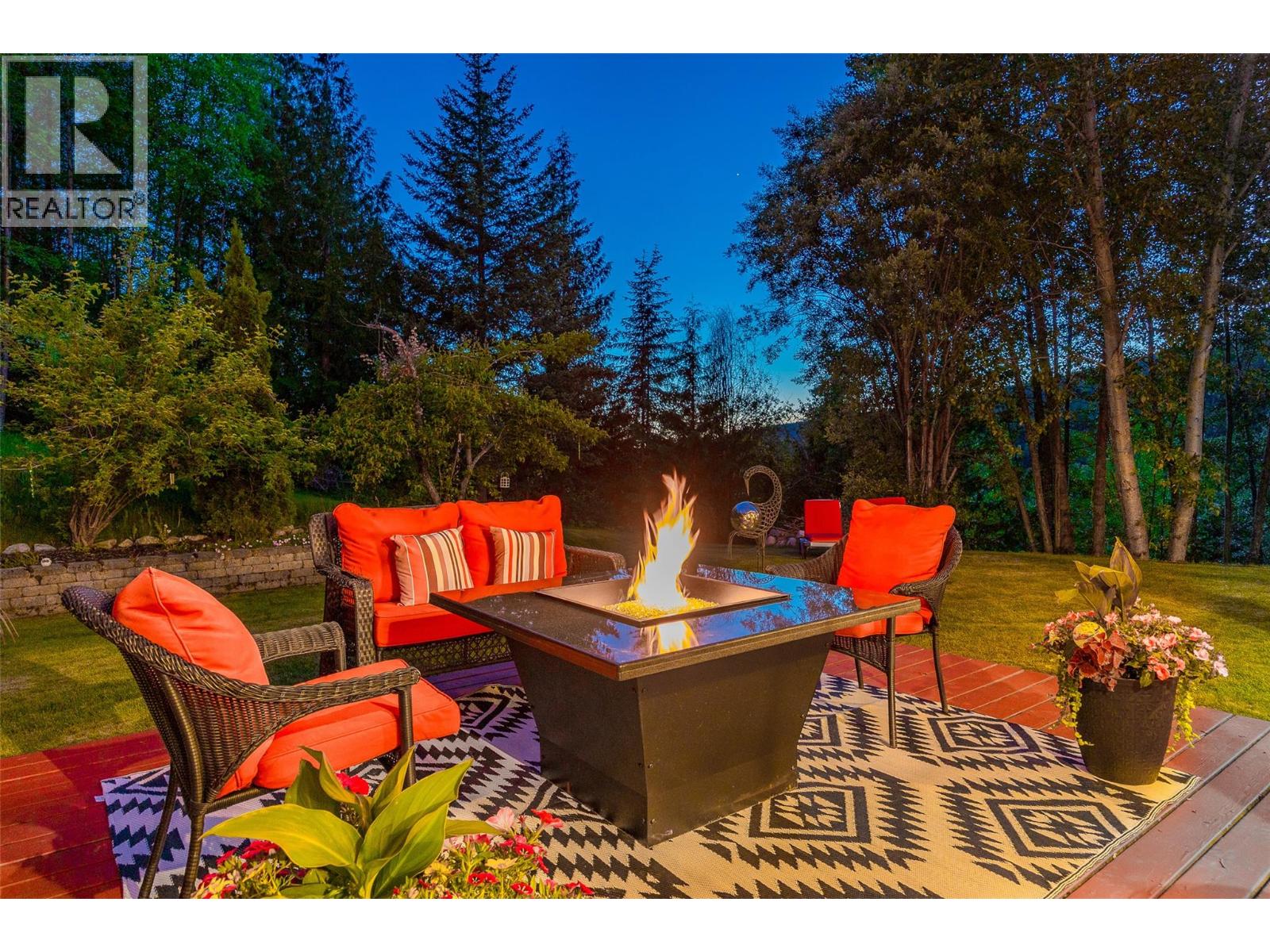 8765 Forsberg Road, Vernon, British Columbia  V1B 3M6 - Photo 66 - 10372318