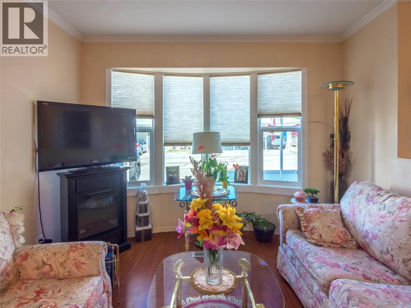 2445 South Main Street Unit# 102, Penticton, British Columbia  V2A 5J1 - Photo 3 - 10371945