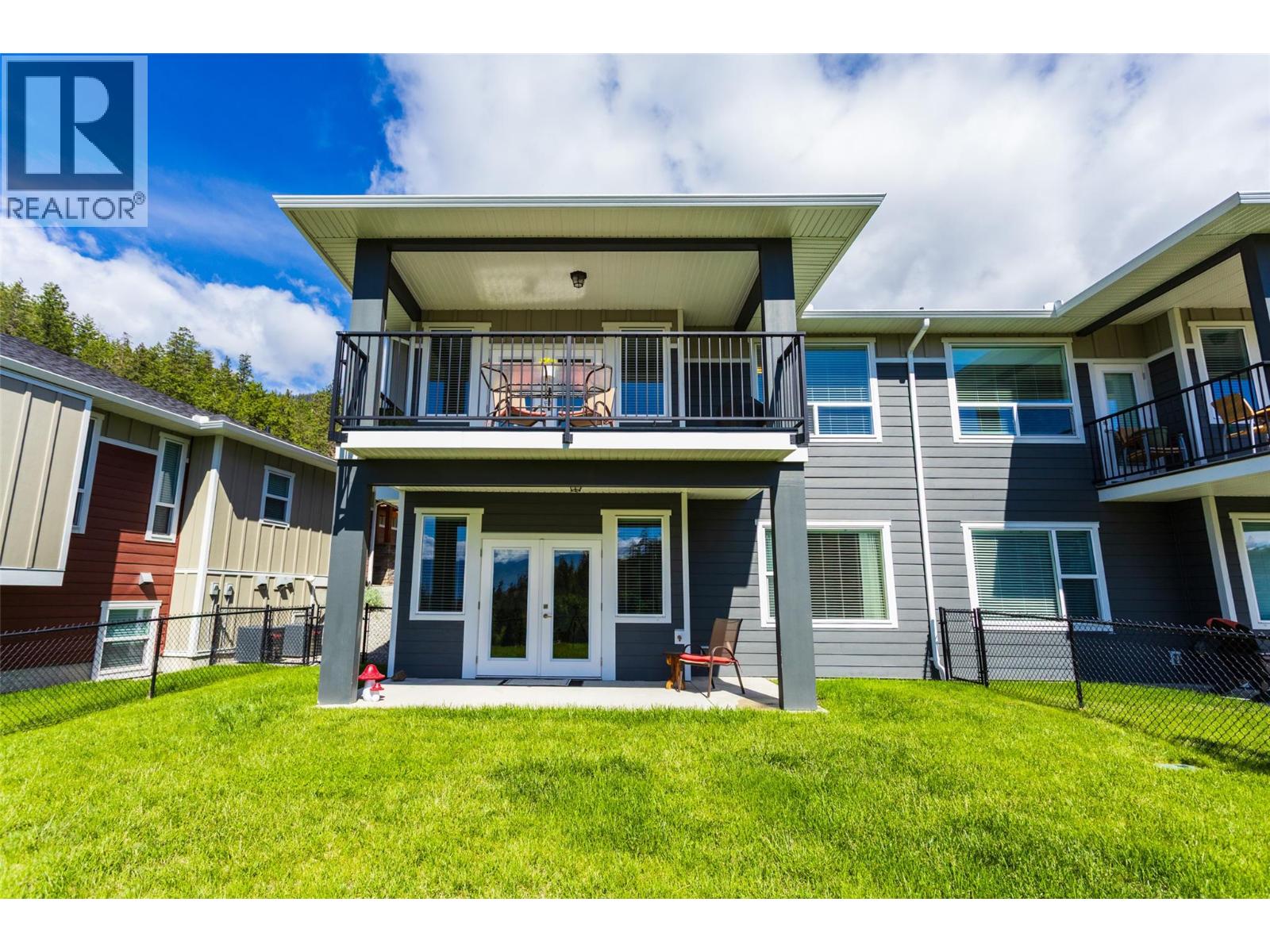 2490 Tuscany Drive Unit# 3, West Kelowna, British Columbia  V4T 3M4 - Photo 2 - 10372425