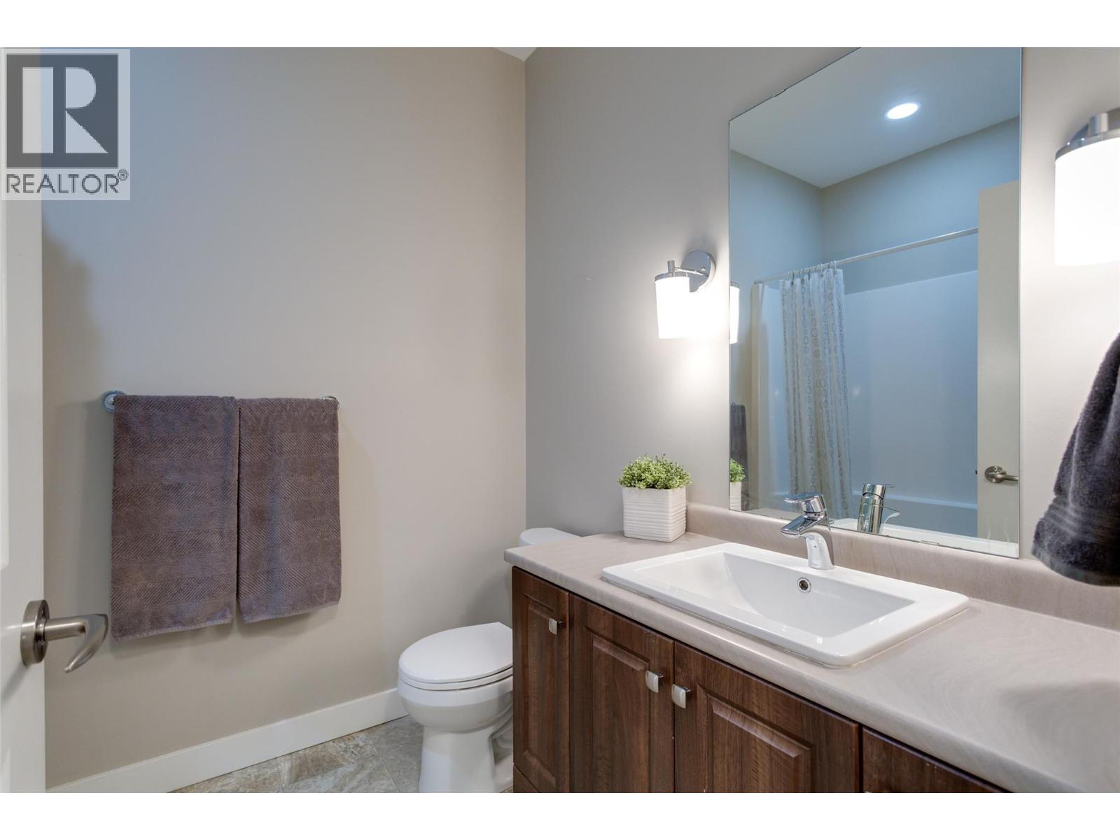 2490 Tuscany Drive Unit# 3, West Kelowna, British Columbia  V4T 3M4 - Photo 31 - 10372425