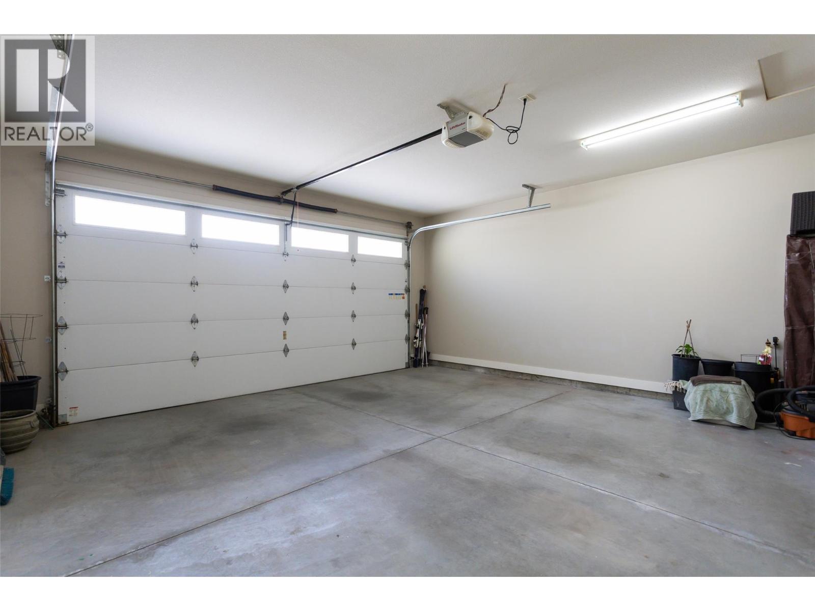 2490 Tuscany Drive Unit# 3, West Kelowna, British Columbia  V4T 3M4 - Photo 34 - 10372425