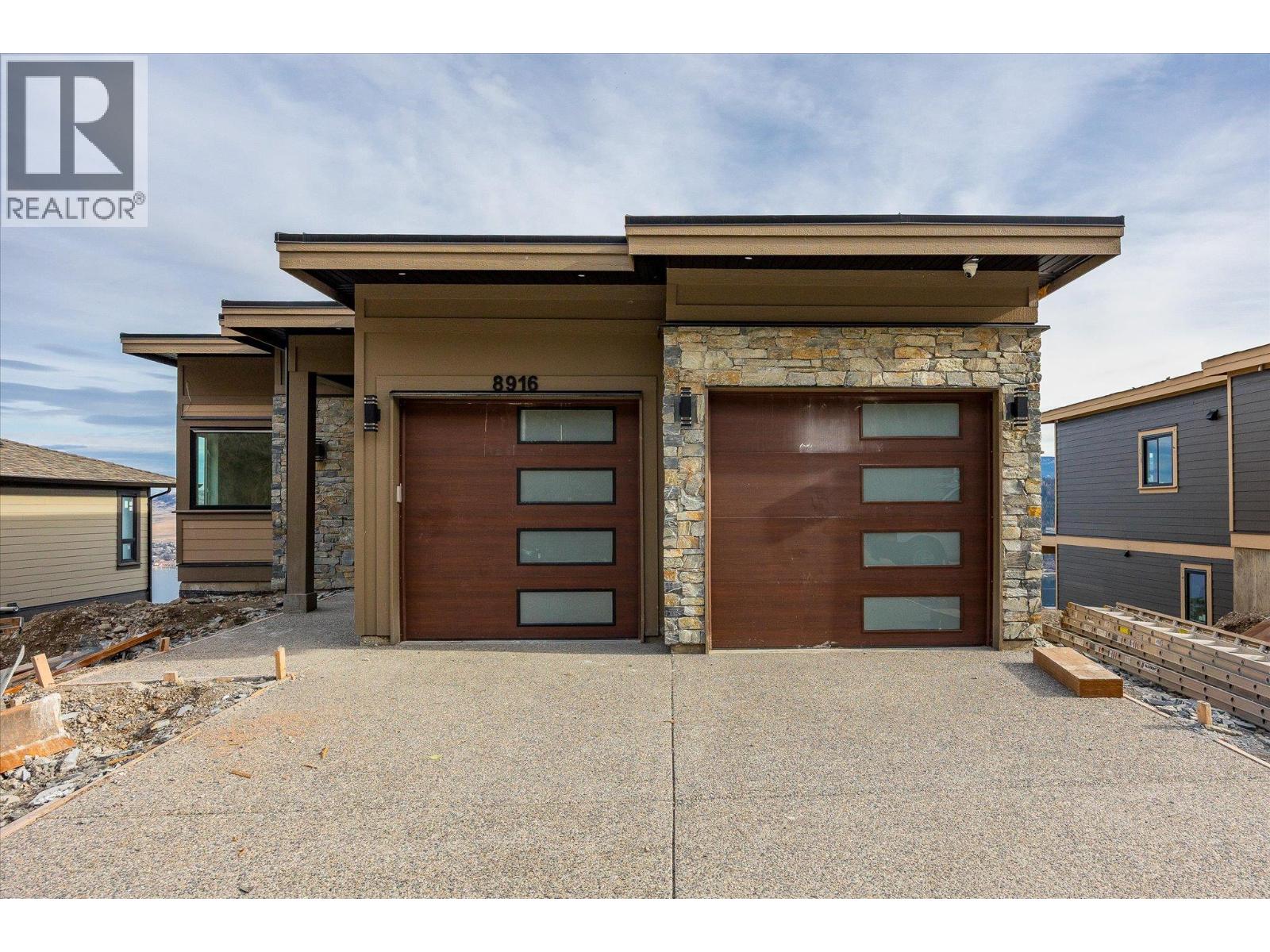 8916 Tavistock Road, vernon, British Columbia