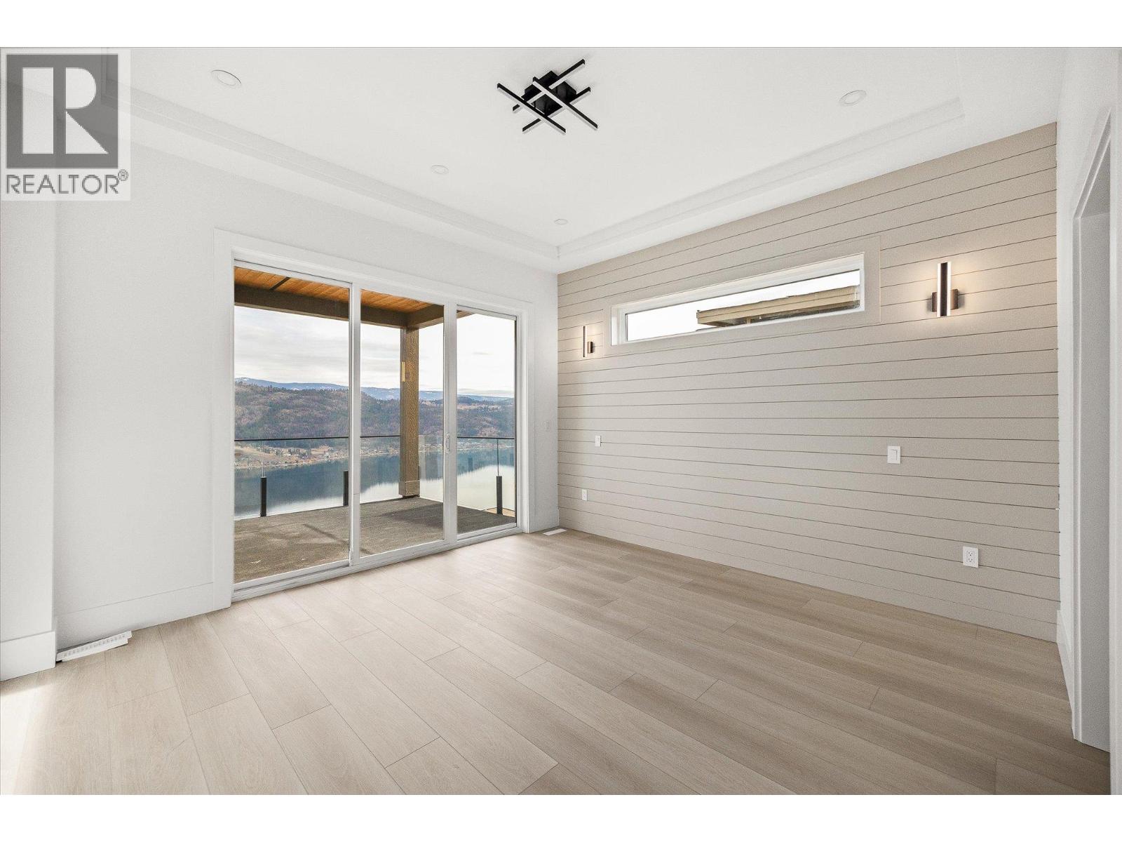 8916 Tavistock Road, Vernon, British Columbia  V1H 2L4 - Photo 23 - 10372407