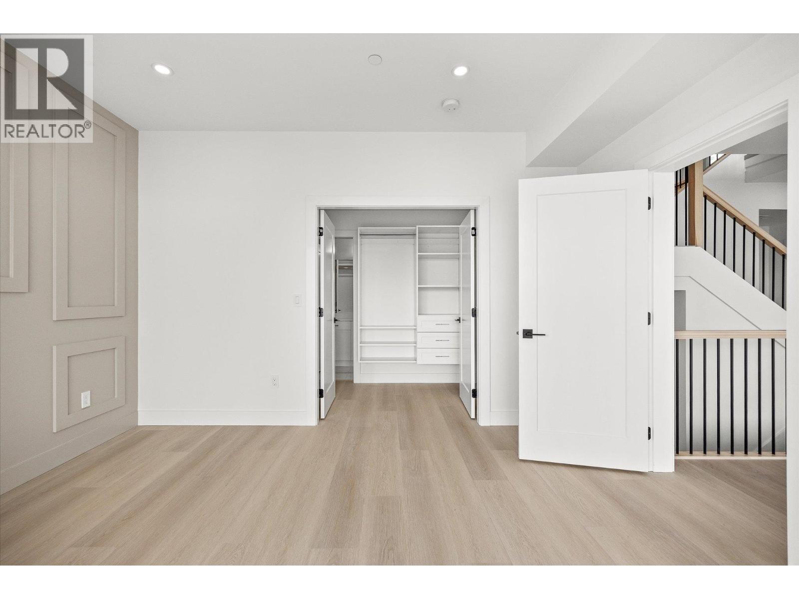 8916 Tavistock Road, Vernon, British Columbia  V1H 2L4 - Photo 38 - 10372407