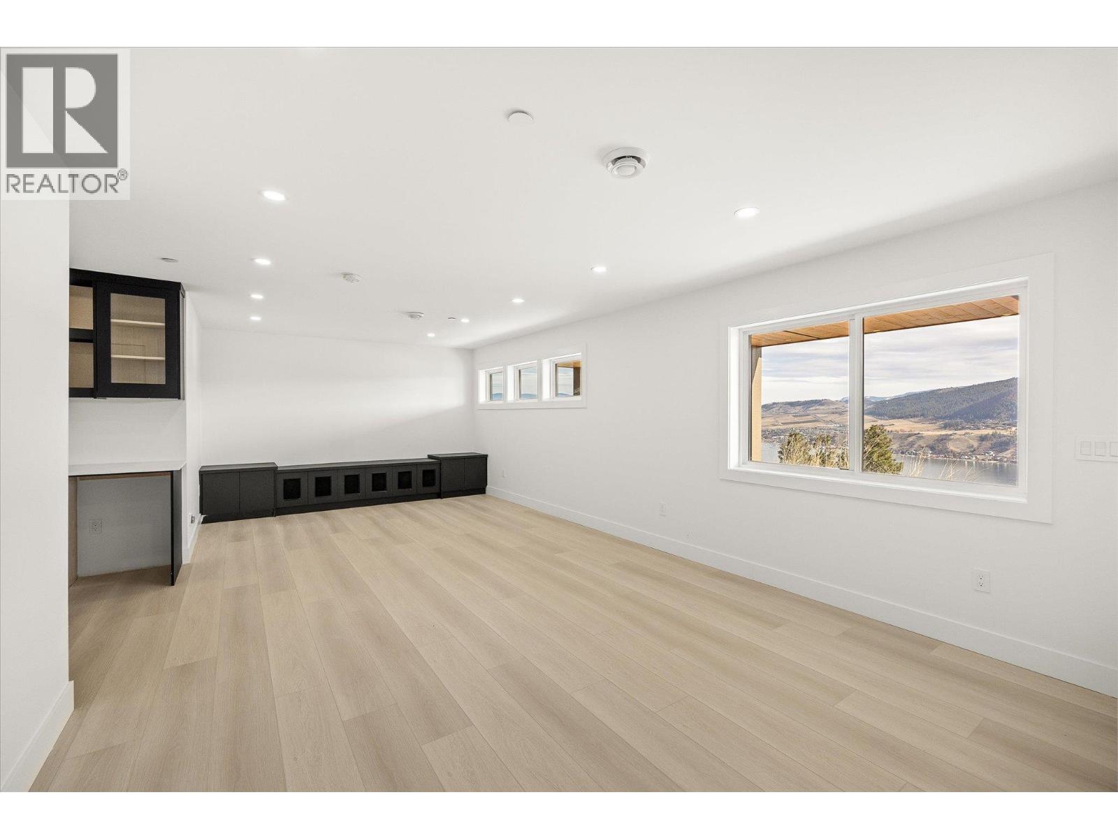 8916 Tavistock Road, Vernon, British Columbia  V1H 2L4 - Photo 46 - 10372407