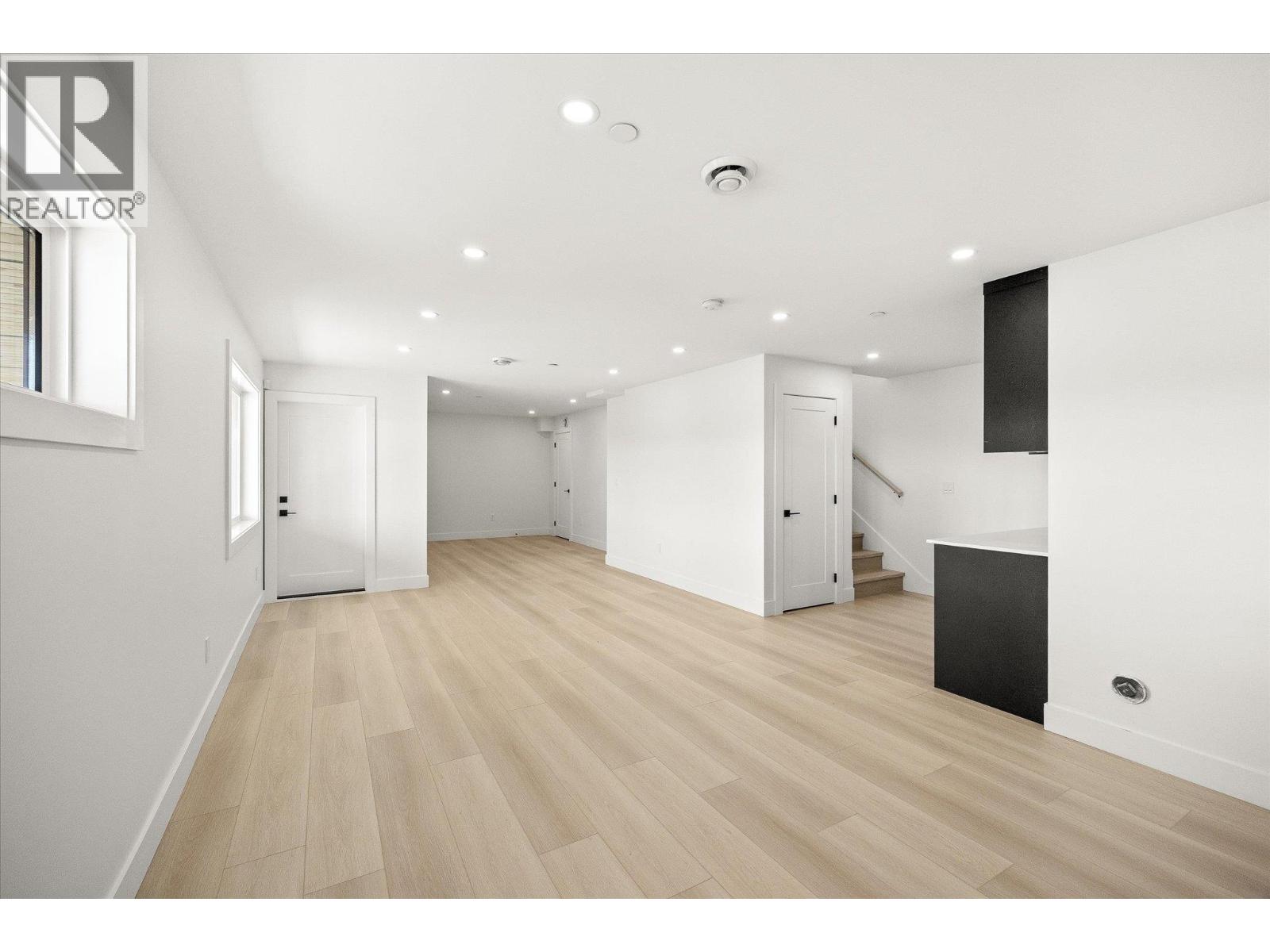 8916 Tavistock Road, Vernon, British Columbia  V1H 2L4 - Photo 48 - 10372407