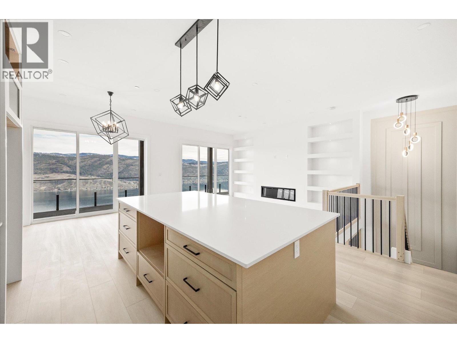 8916 Tavistock Road, Vernon, British Columbia  V1H 2L4 - Photo 9 - 10372407