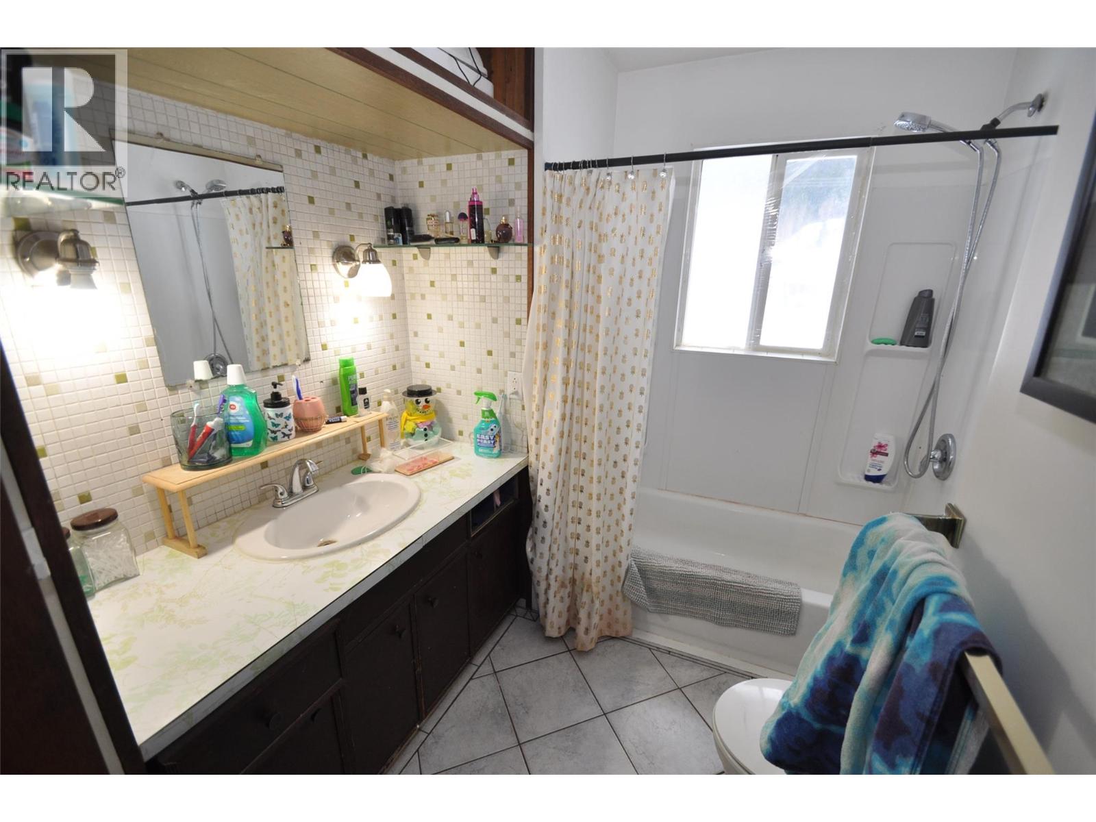 4085 Passmore Upper Road, Winlaw, British Columbia  V0G 2J0 - Photo 21 - 10372446