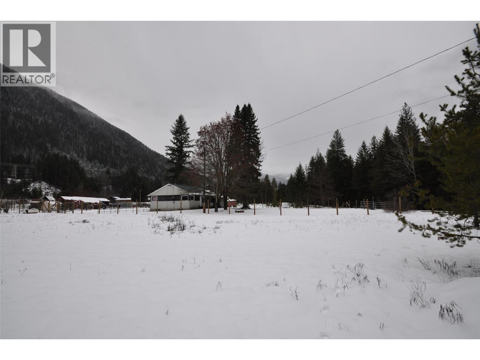 4085 Passmore Upper Road, Winlaw, British Columbia  V0G 2J0 - Photo 6 - 10372446