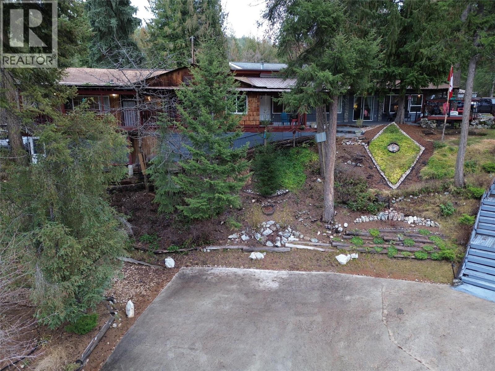 39 Wilkenson Road, Christina Lake, British Columbia  V0H 1E2 - Photo 38 - 10372442