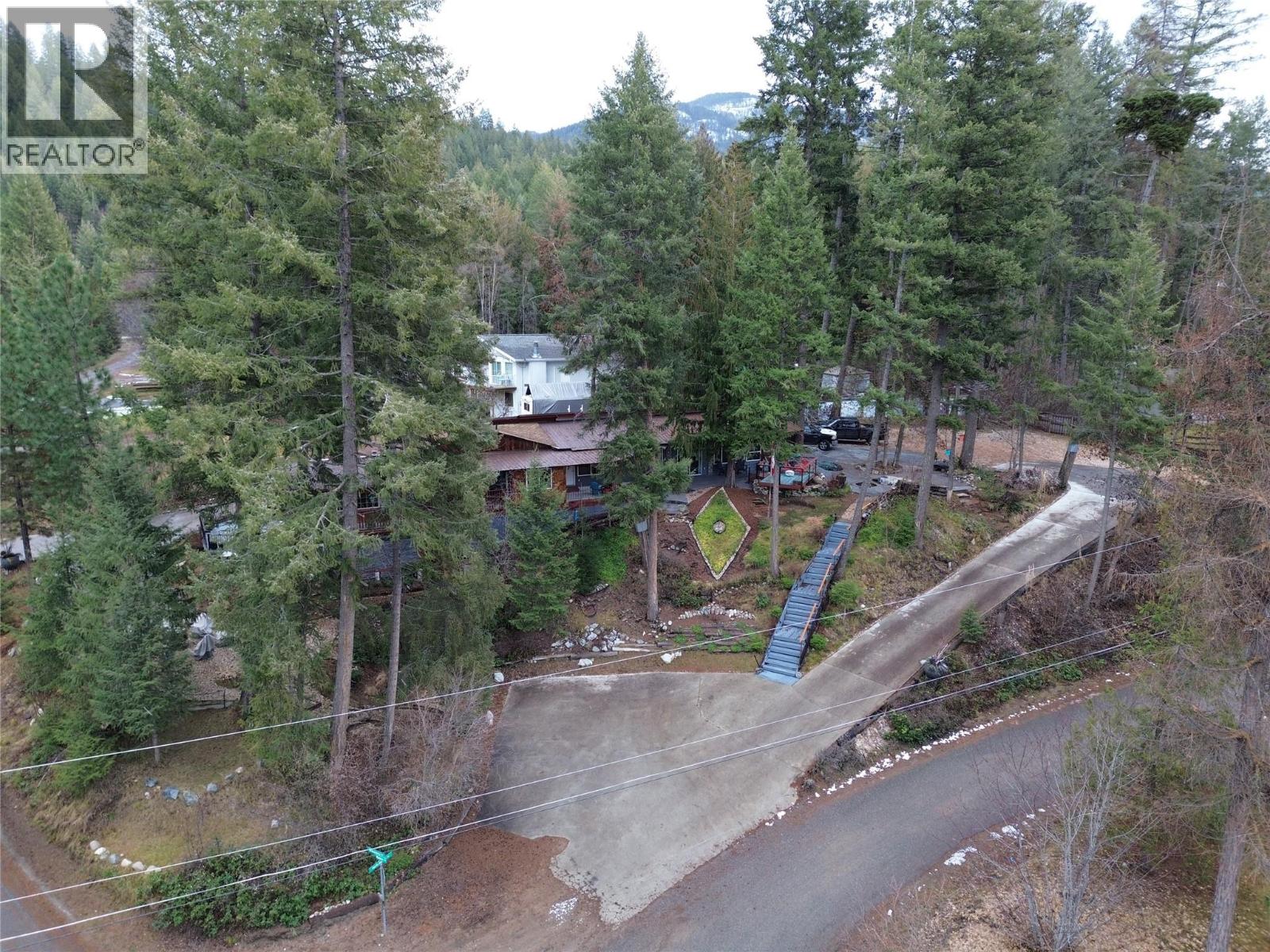 39 Wilkenson Road, Christina Lake, British Columbia  V0H 1E2 - Photo 5 - 10372442