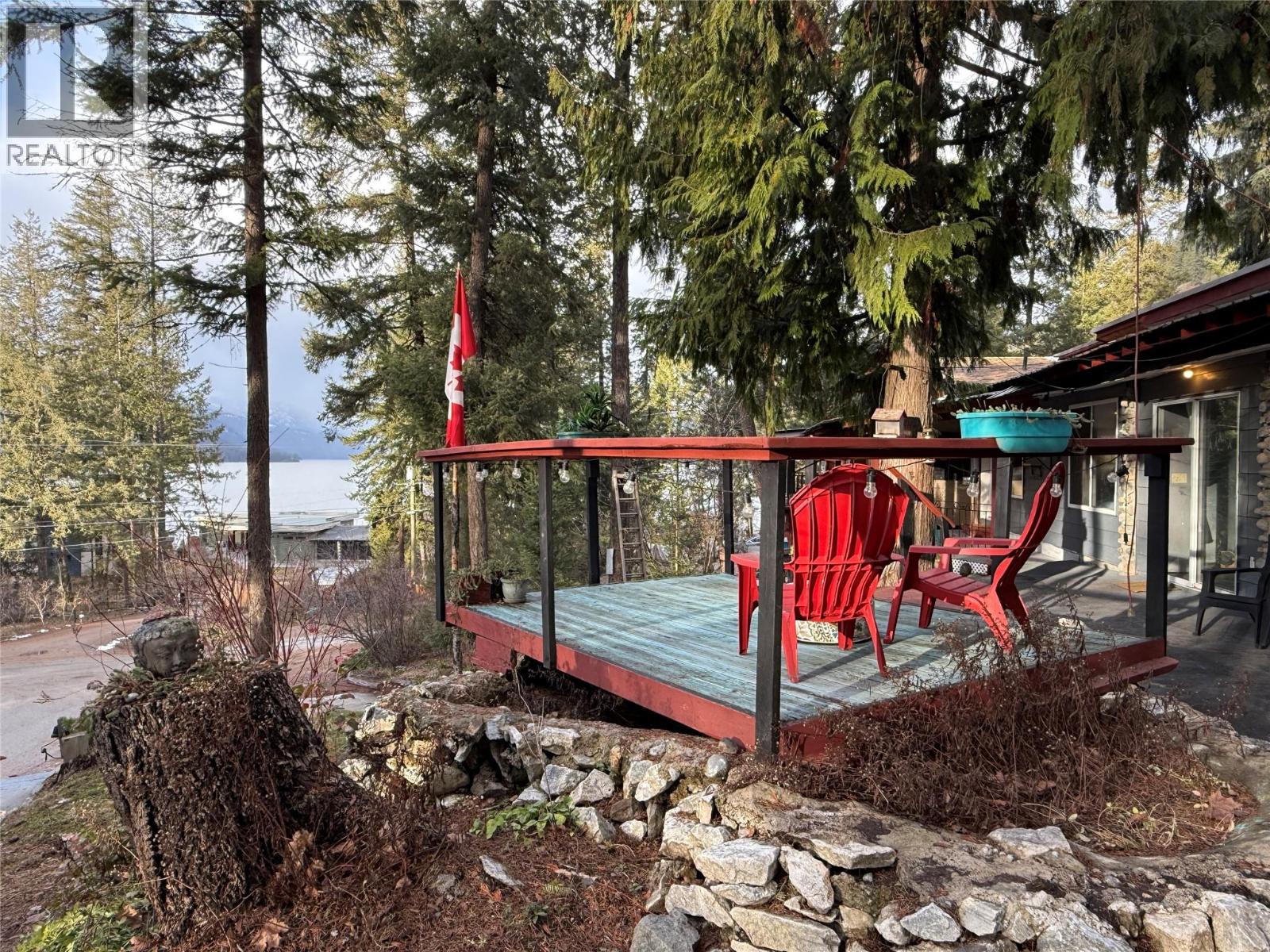 39 Wilkenson Road, Christina Lake, British Columbia  V0H 1E2 - Photo 6 - 10372442