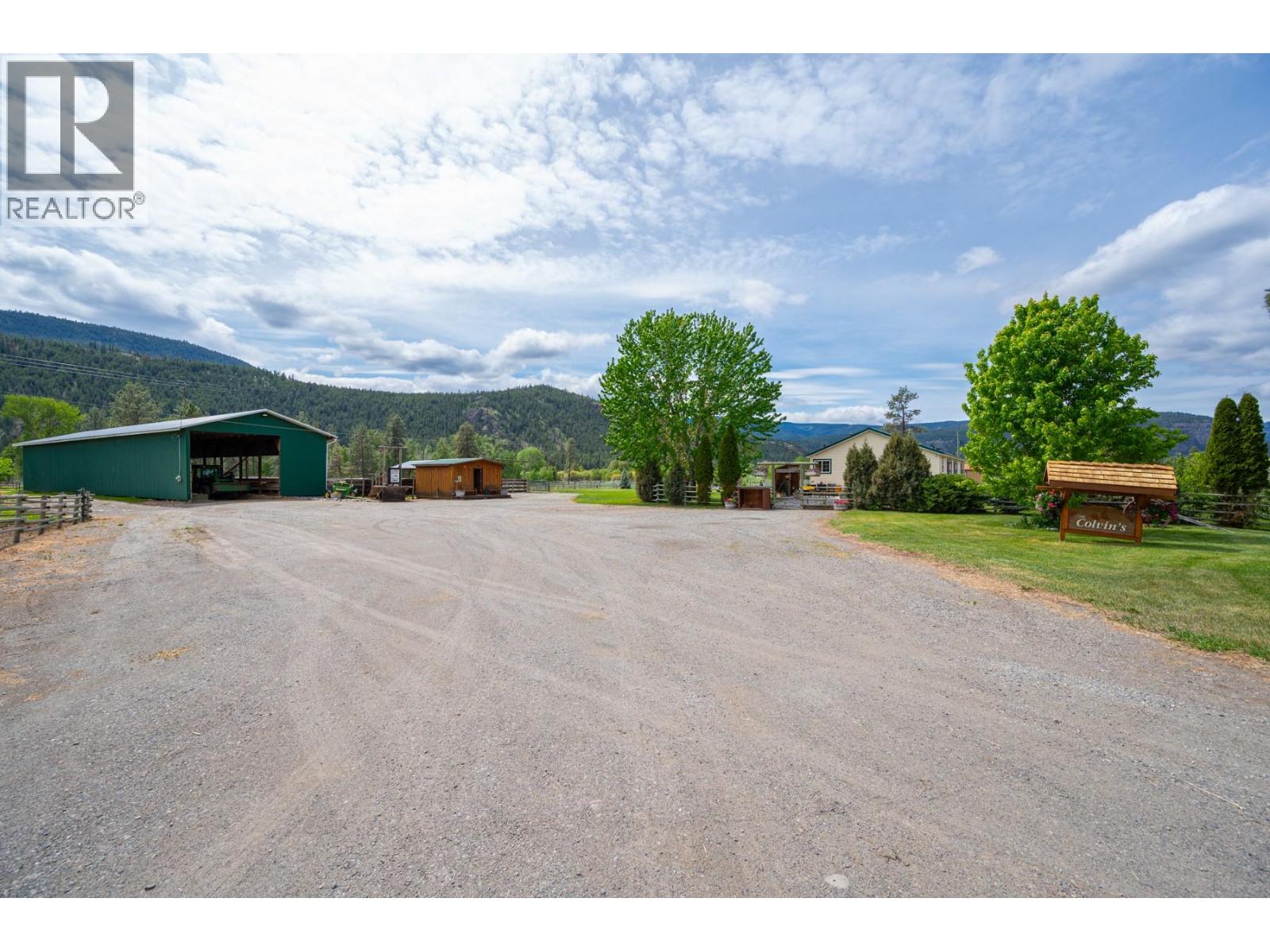 2225 Hazelhurst Road, Merritt, British Columbia  V1K 1N7 - Photo 10 - 10372455