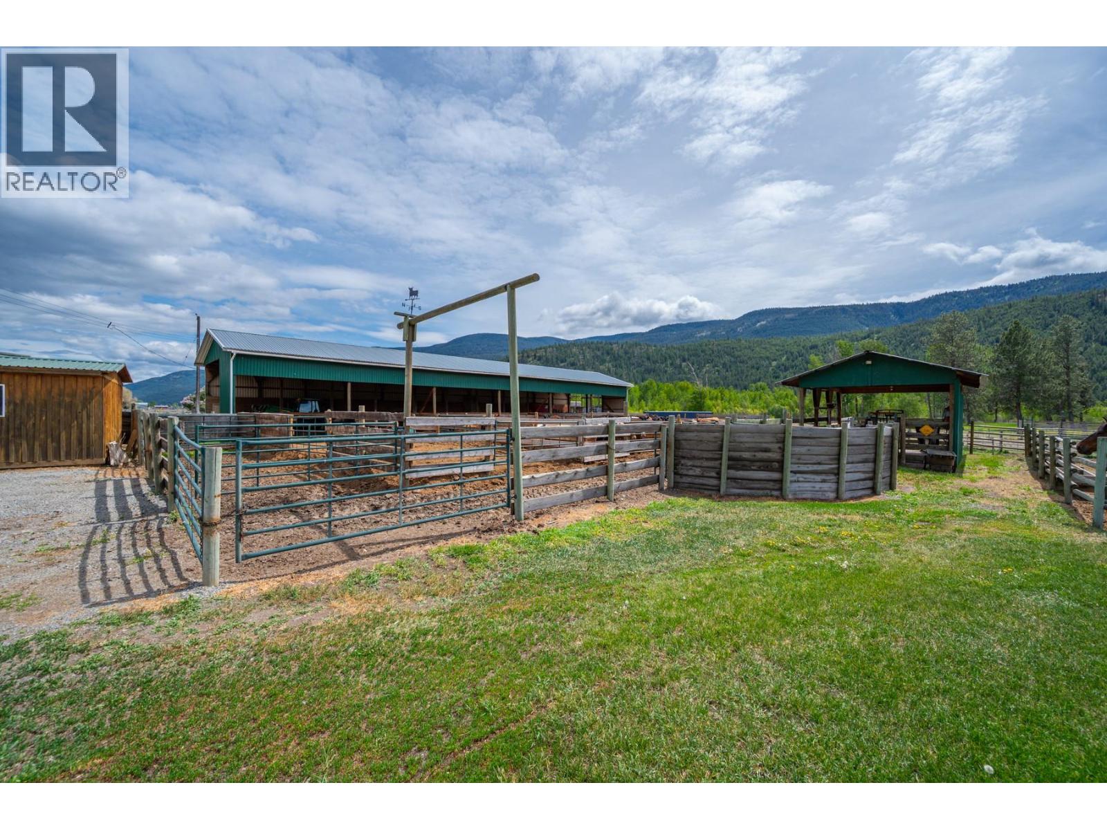 2225 Hazelhurst Road, Merritt, British Columbia  V1K 1N7 - Photo 55 - 10372455