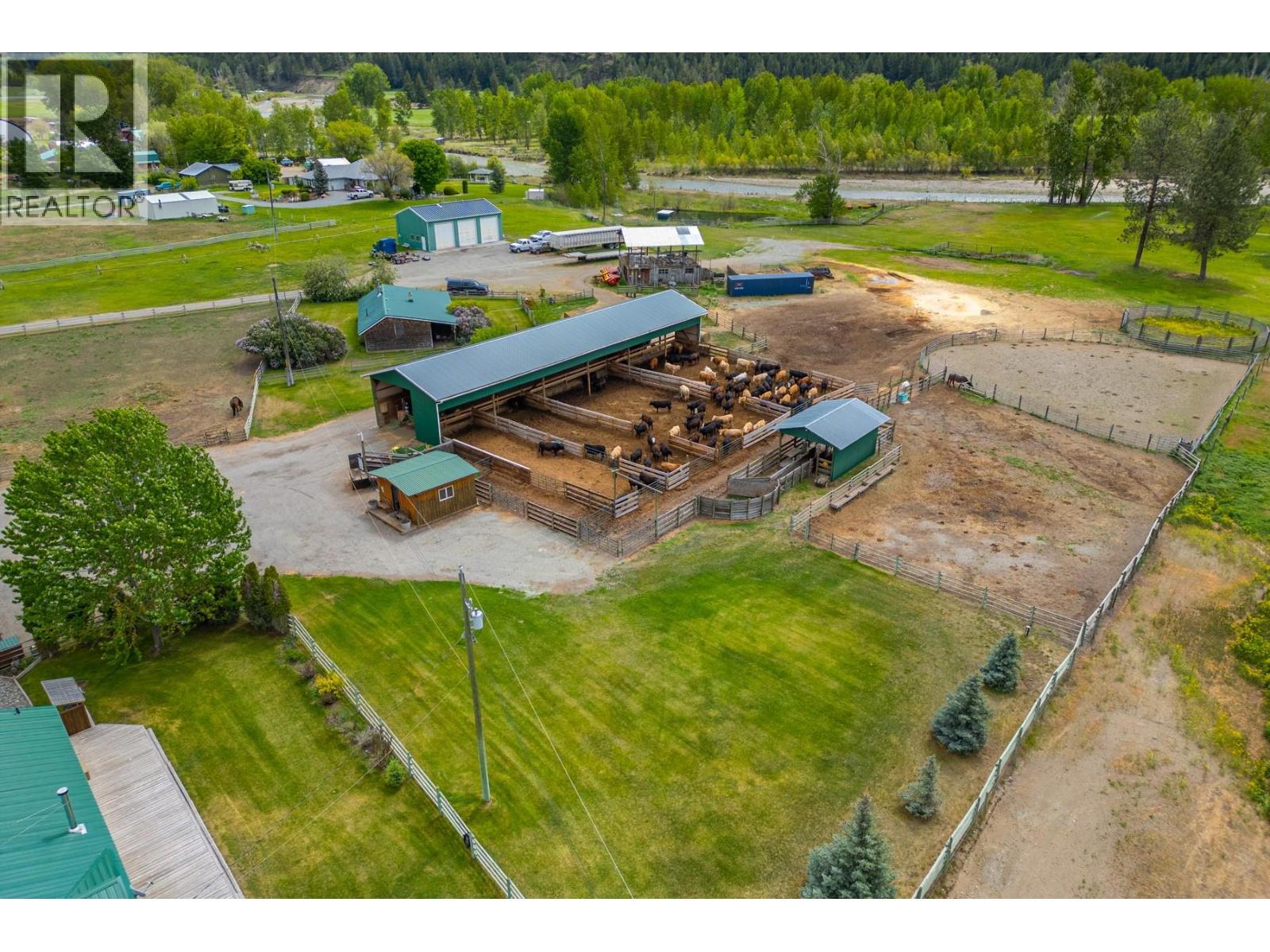 2225 Hazelhurst Road, Merritt, British Columbia  V1K 1N7 - Photo 6 - 10372455