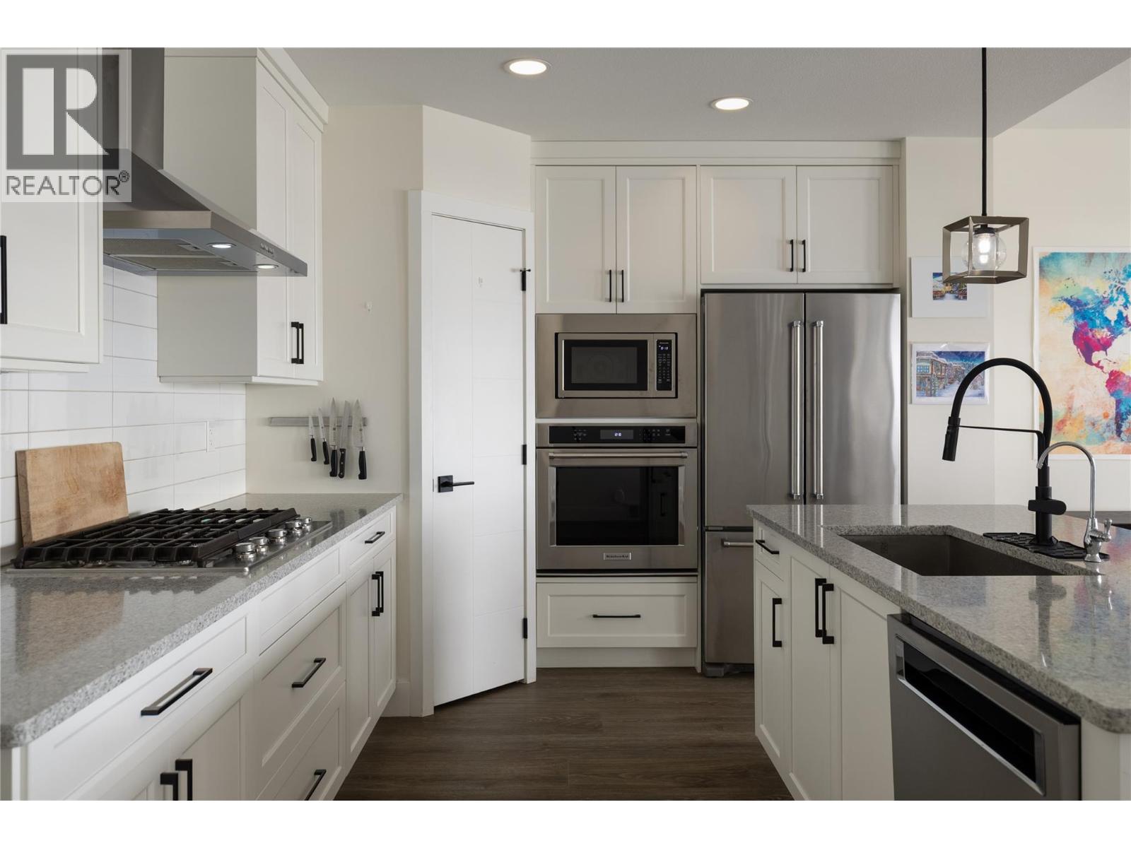 1000 Mt. Robson Place Unit# 18, Vernon, British Columbia  V1B 4G2 - Photo 10 - 10372464