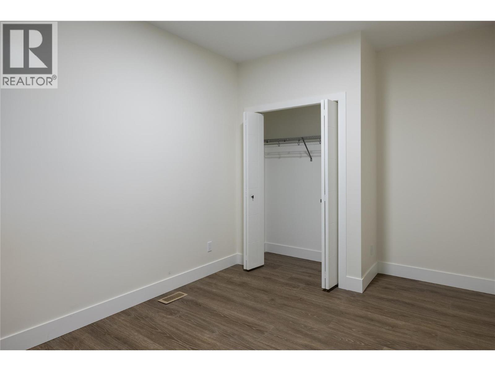 1000 Mt. Robson Place Unit# 18, Vernon, British Columbia  V1B 4G2 - Photo 36 - 10372464