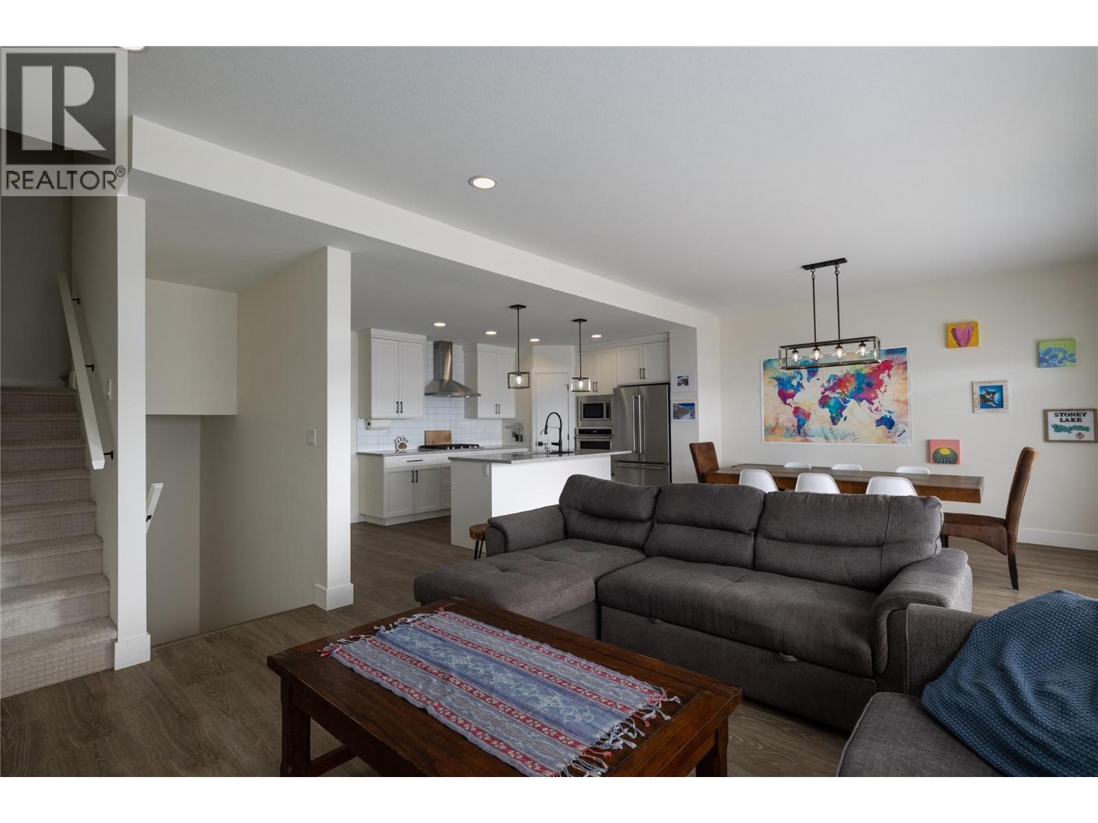 1000 Mt. Robson Place Unit# 18, Vernon, British Columbia  V1B 4G2 - Photo 6 - 10372464
