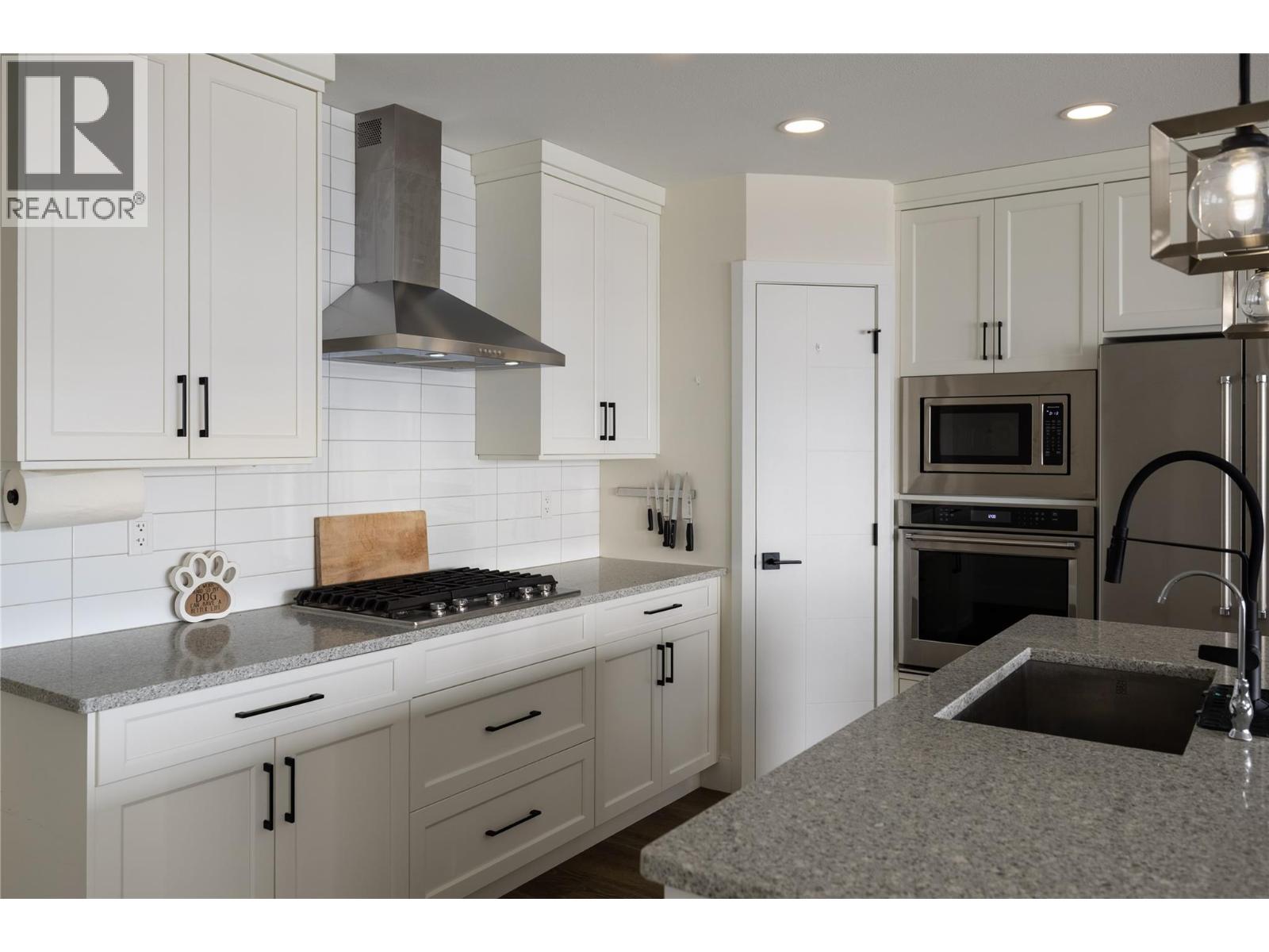 1000 Mt. Robson Place Unit# 18, Vernon, British Columbia  V1B 4G2 - Photo 9 - 10372464