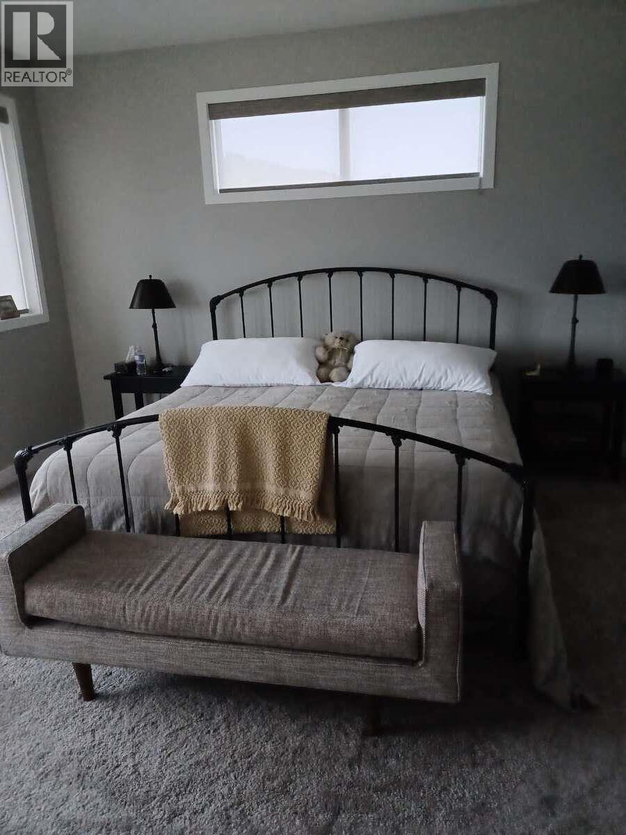 1120 Holden Road, Penticton, British Columbia  V2A 0B7 - Photo 11 - 10372476