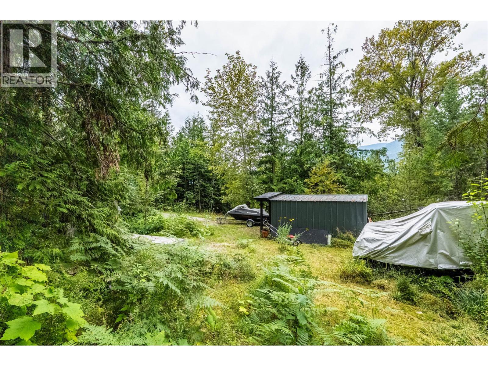 183-191 Kootenay Lake Road, Procter, British Columbia  V1L 0B6 - Photo 14 - 10359768