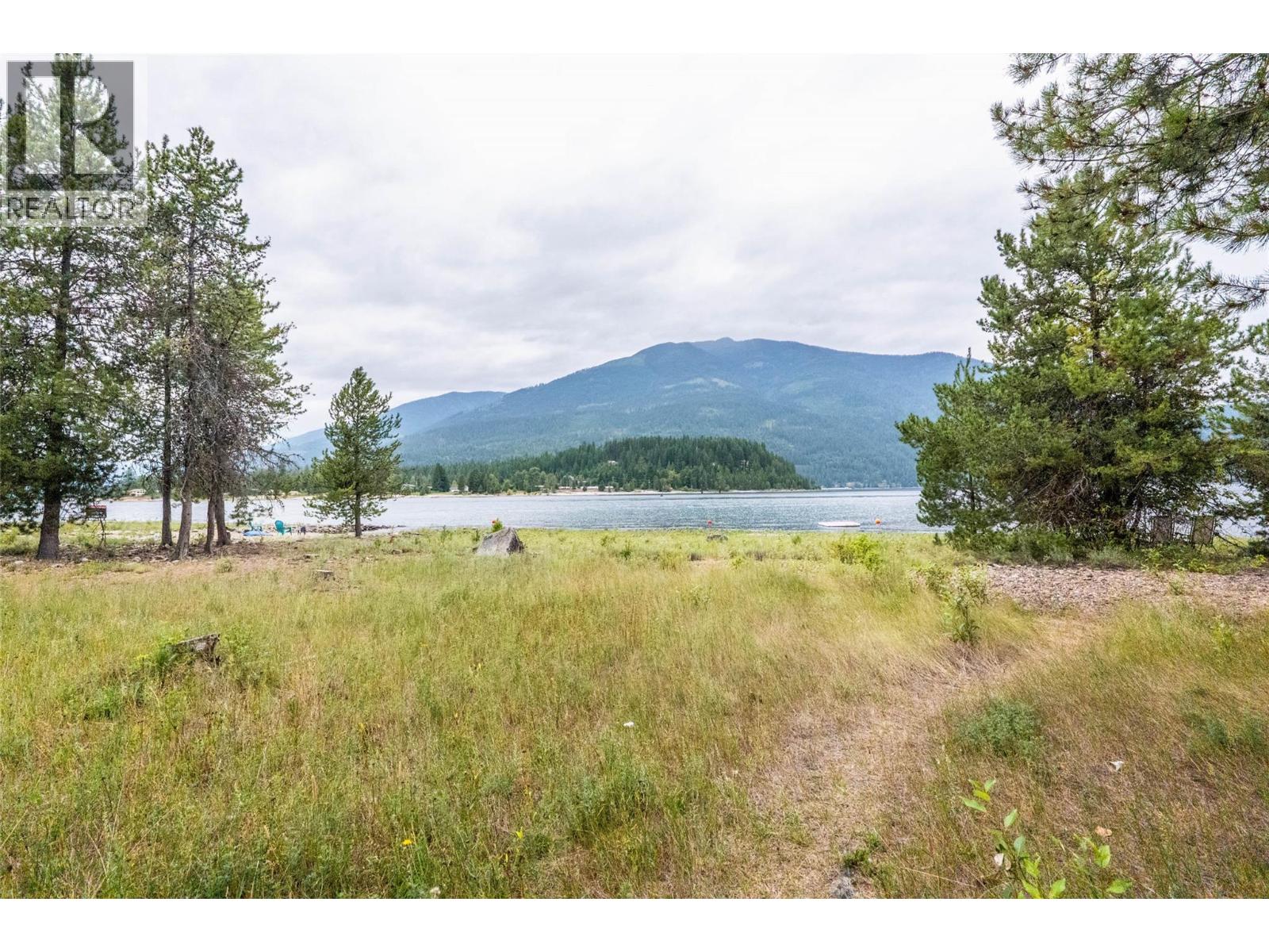 183-191 Kootenay Lake Road, Procter, British Columbia  V1L 0B6 - Photo 2 - 10359768
