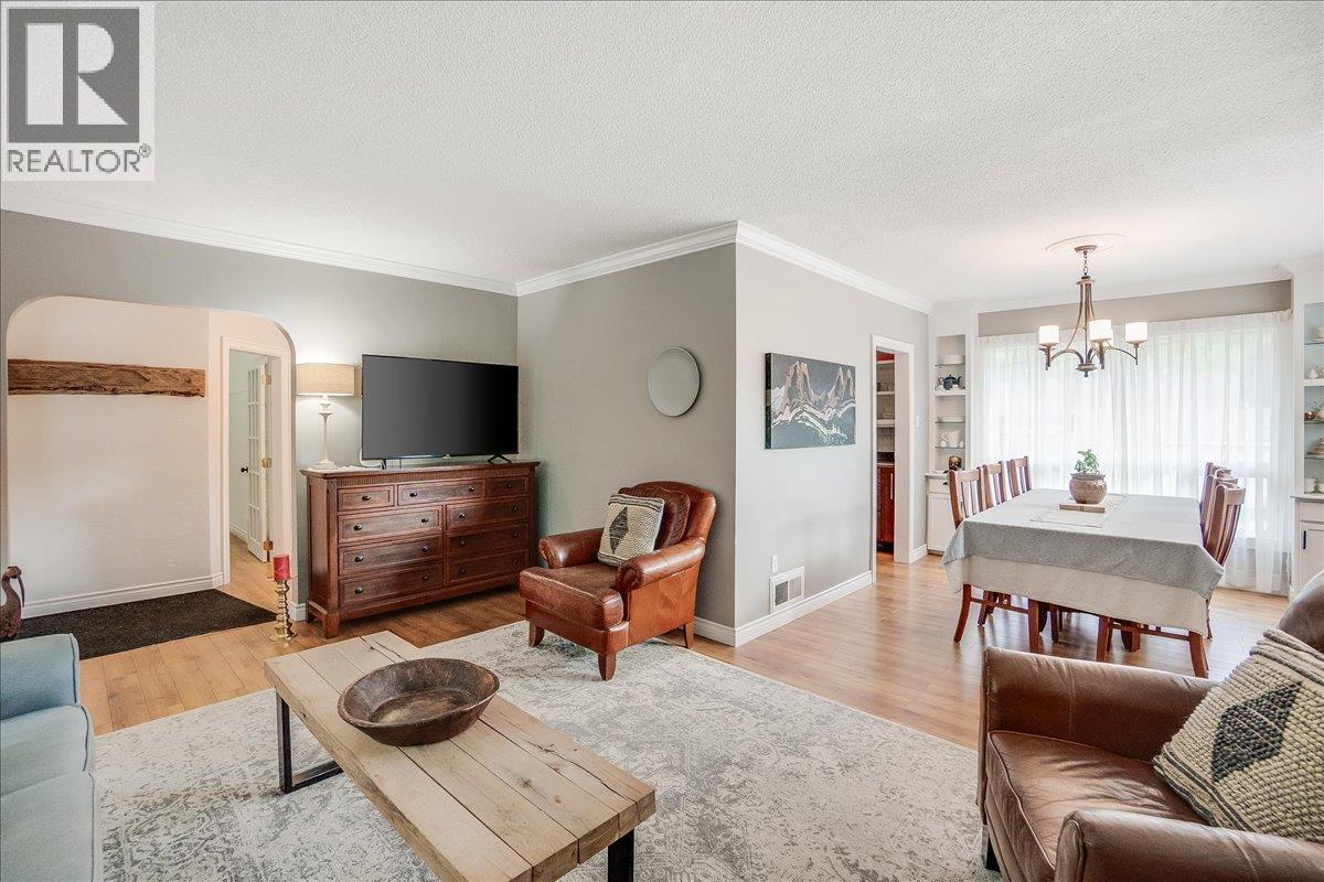 407 Willow Drive, Warfield, British Columbia  V1R 2M9 - Photo 38 - 10372356