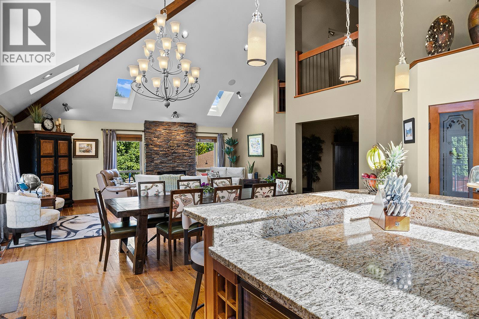 1682 Larkridge Court, Kelowna, British Columbia  V1W 4N5 - Photo 12 - 10372343