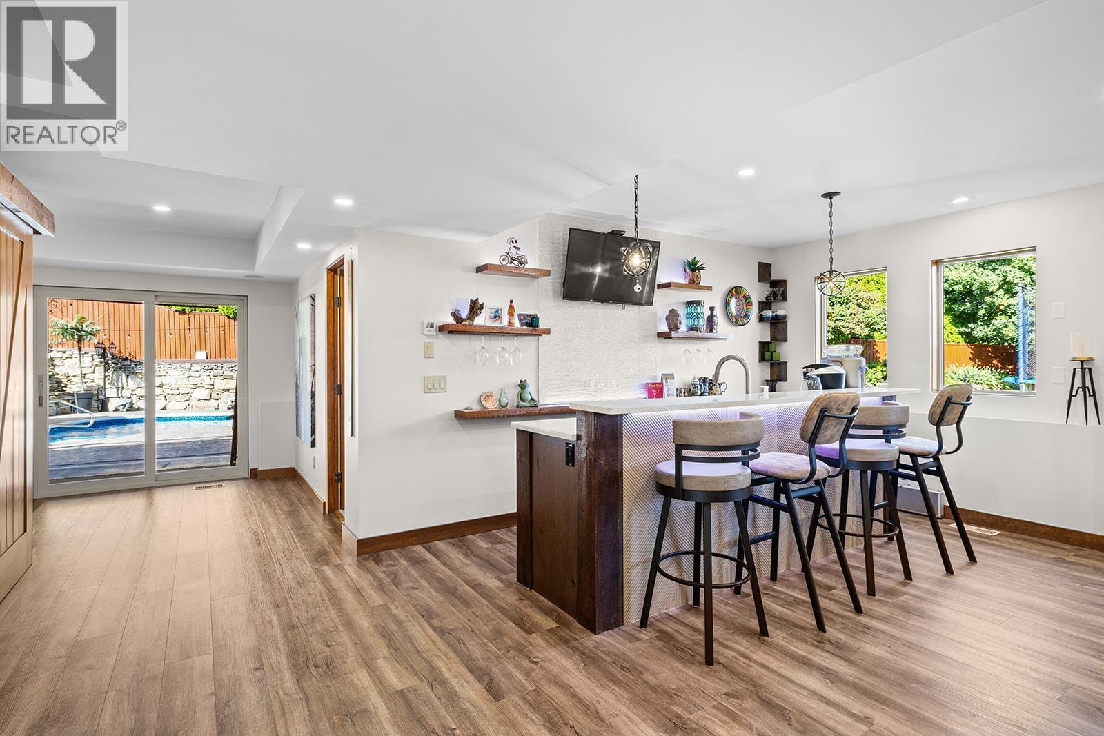1682 Larkridge Court, Kelowna, British Columbia  V1W 4N5 - Photo 32 - 10372343