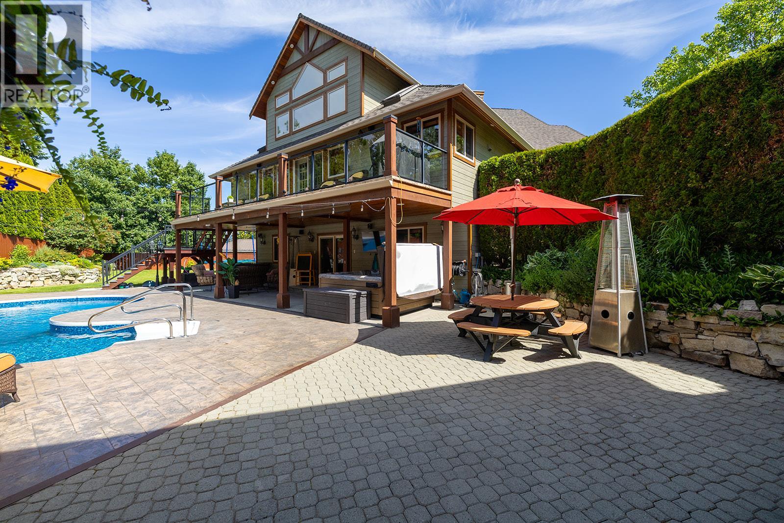 1682 Larkridge Court, Kelowna, British Columbia  V1W 4N5 - Photo 46 - 10372343