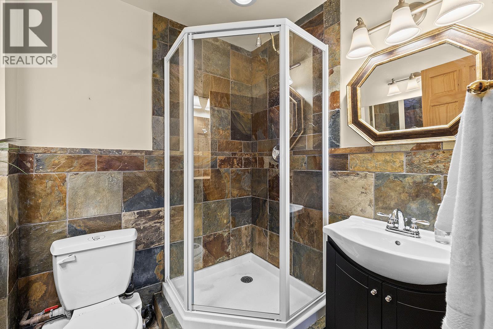 1682 Larkridge Court, Kelowna, British Columbia  V1W 4N5 - Photo 51 - 10372343