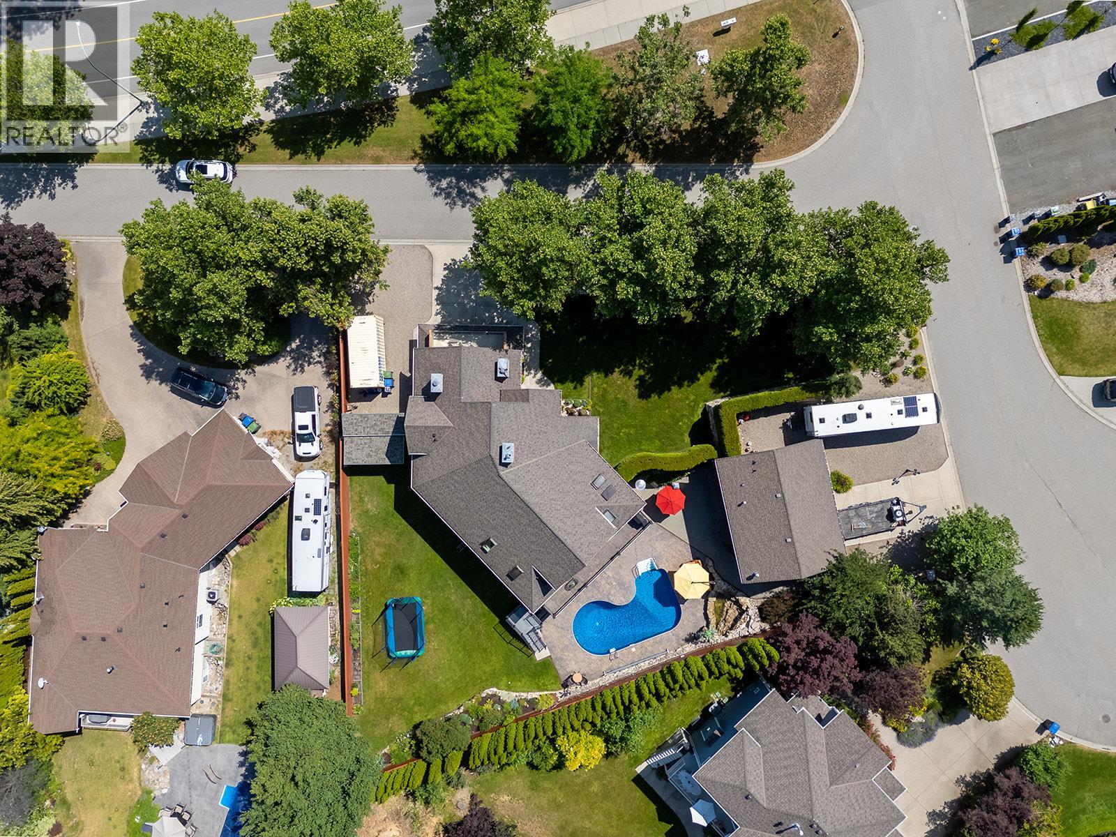 1682 Larkridge Court, Kelowna, British Columbia  V1W 4N5 - Photo 61 - 10372343