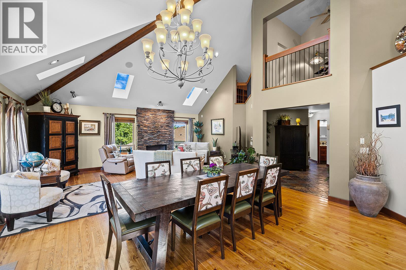 1682 Larkridge Court, Kelowna, British Columbia  V1W 4N5 - Photo 7 - 10372343