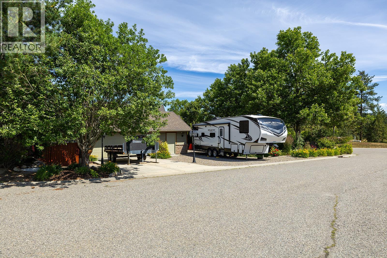 1682 Larkridge Court, Kelowna, British Columbia  V1W 4N5 - Photo 70 - 10372343