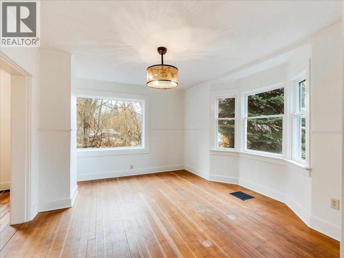 16 View Street, Nelson, British Columbia  V1L 2V2 - Photo 8 - 10371623