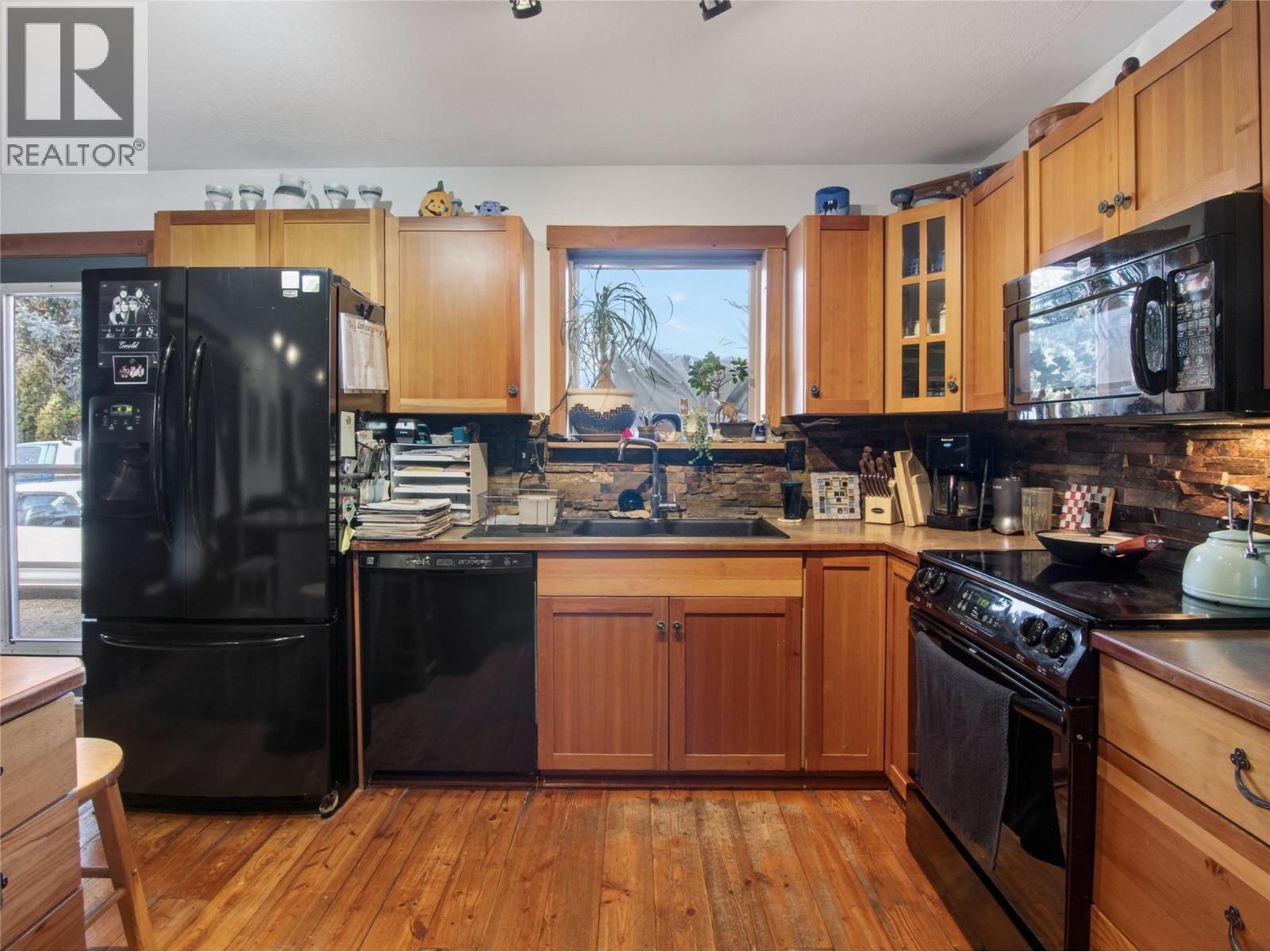 961 Robinson Avenue, Naramata, British Columbia  V0H 1N1 - Photo 7 - 10371500