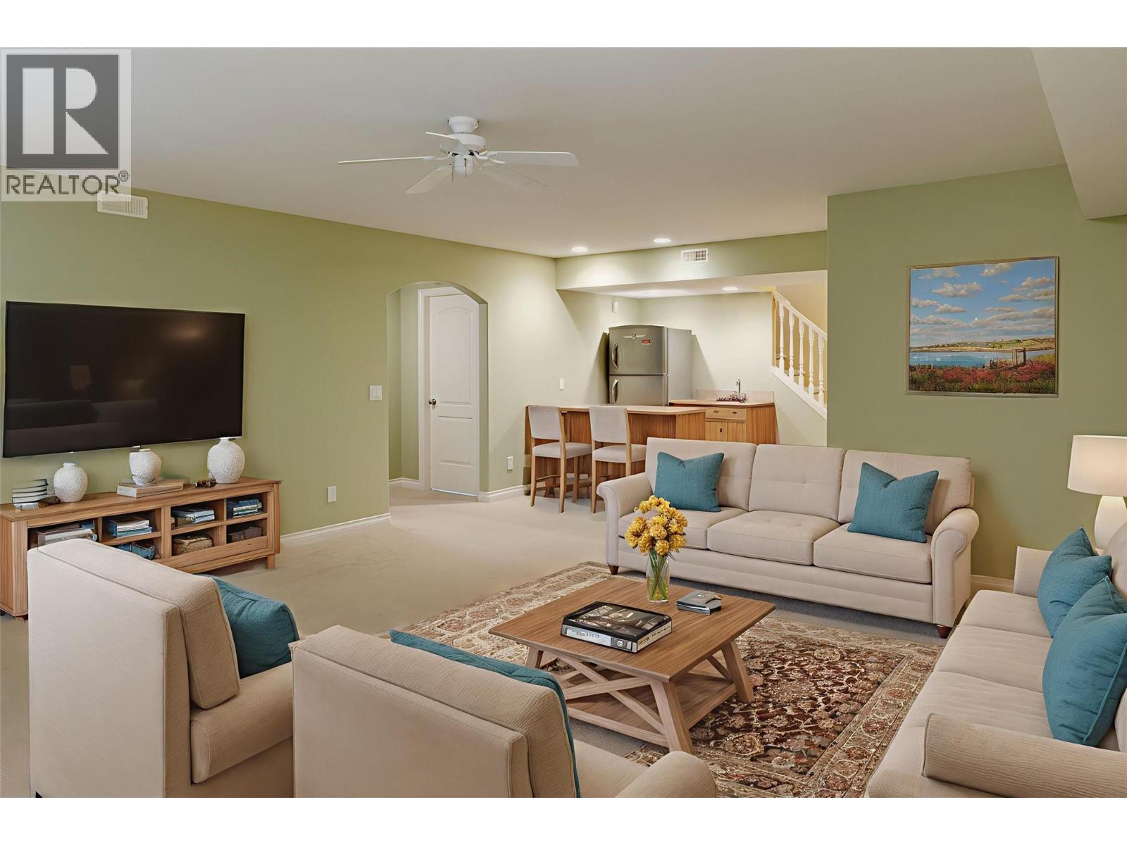 371 Mccarren Avenue, Kelowna, British Columbia  V1W 4W3 - Photo 25 - 10371615