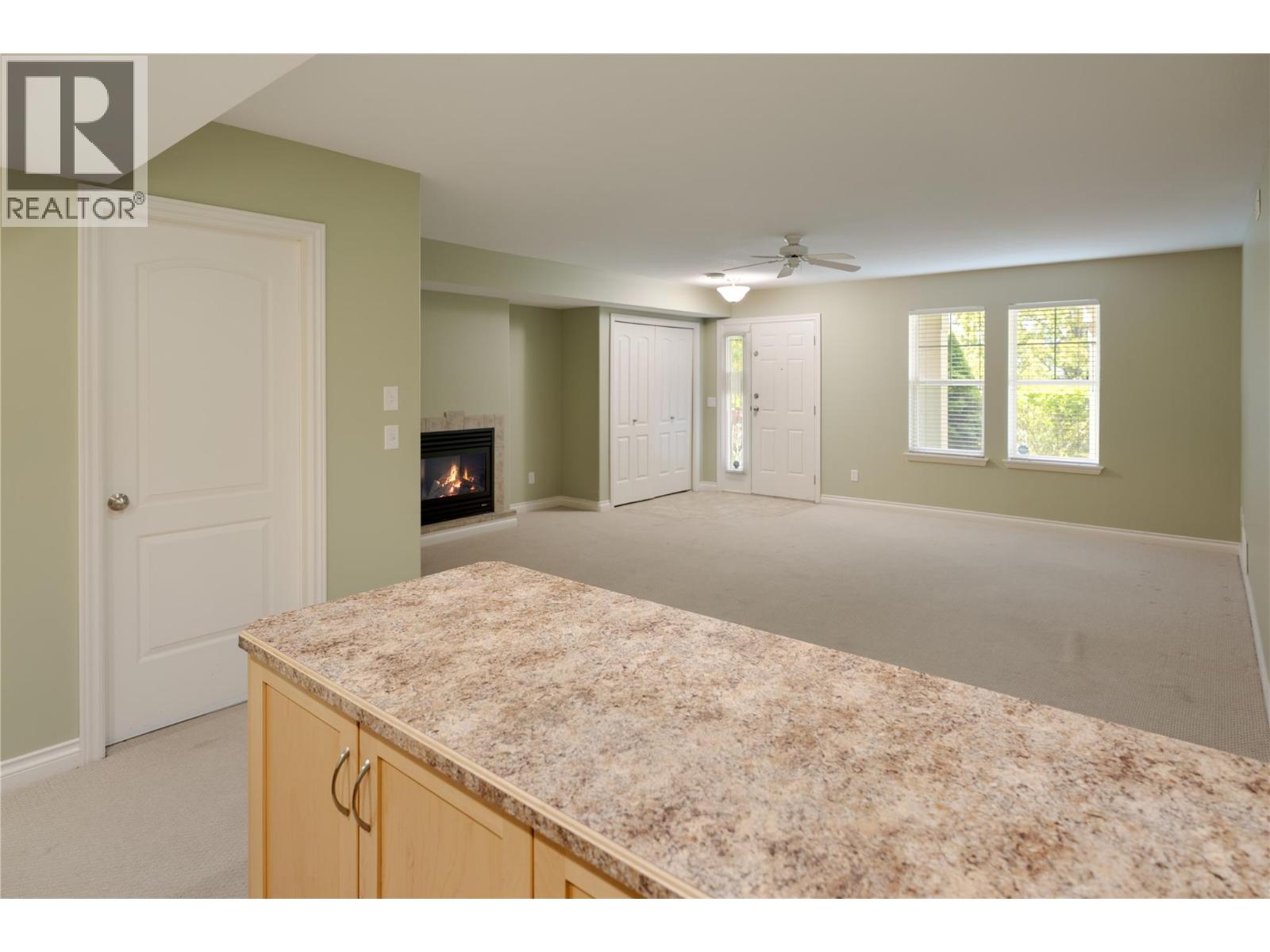 371 Mccarren Avenue, Kelowna, British Columbia  V1W 4W3 - Photo 27 - 10371615